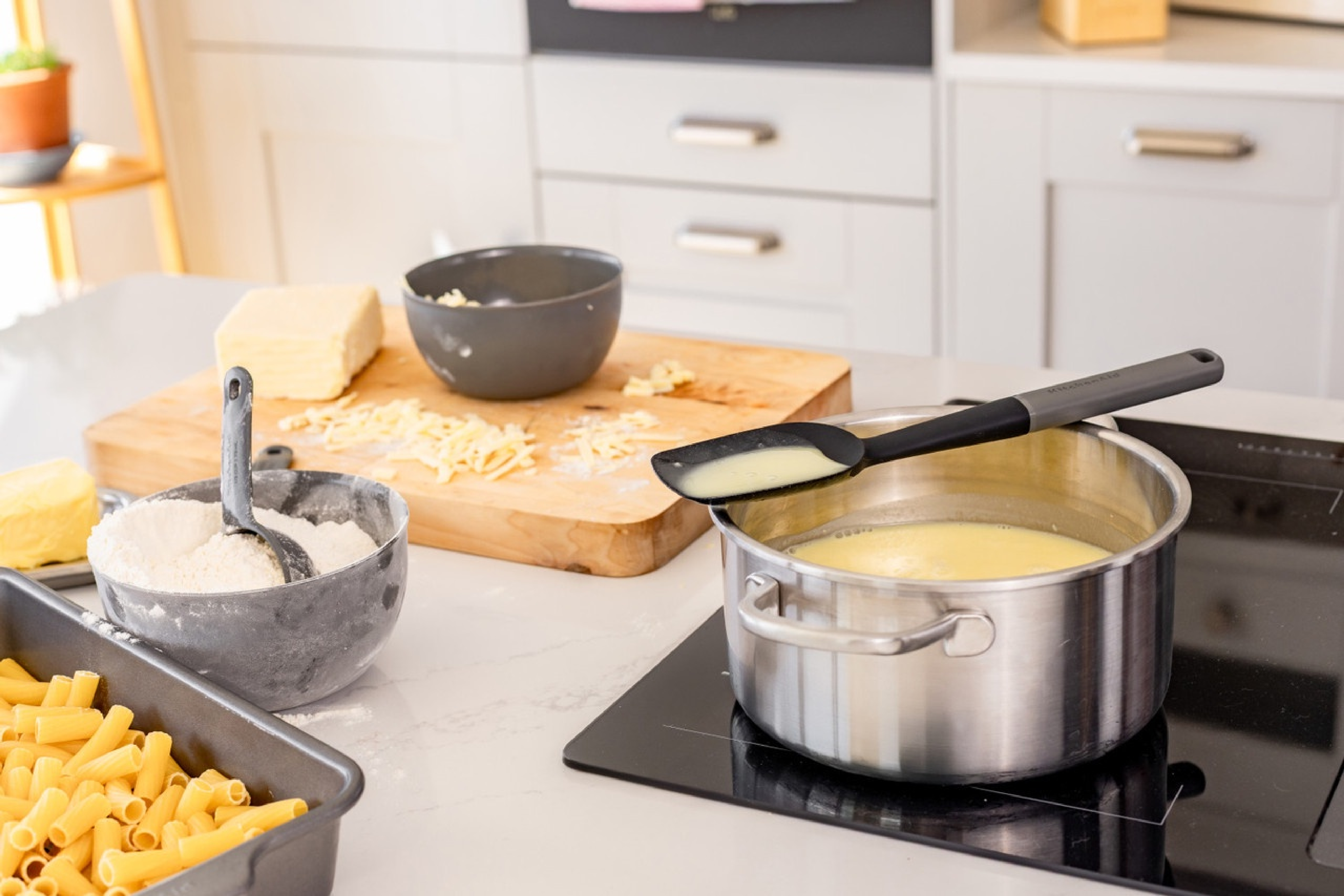Лопатка для тіста KitchenAid Classic, 30 см, сірий (KHA030OHCHGG) фото3