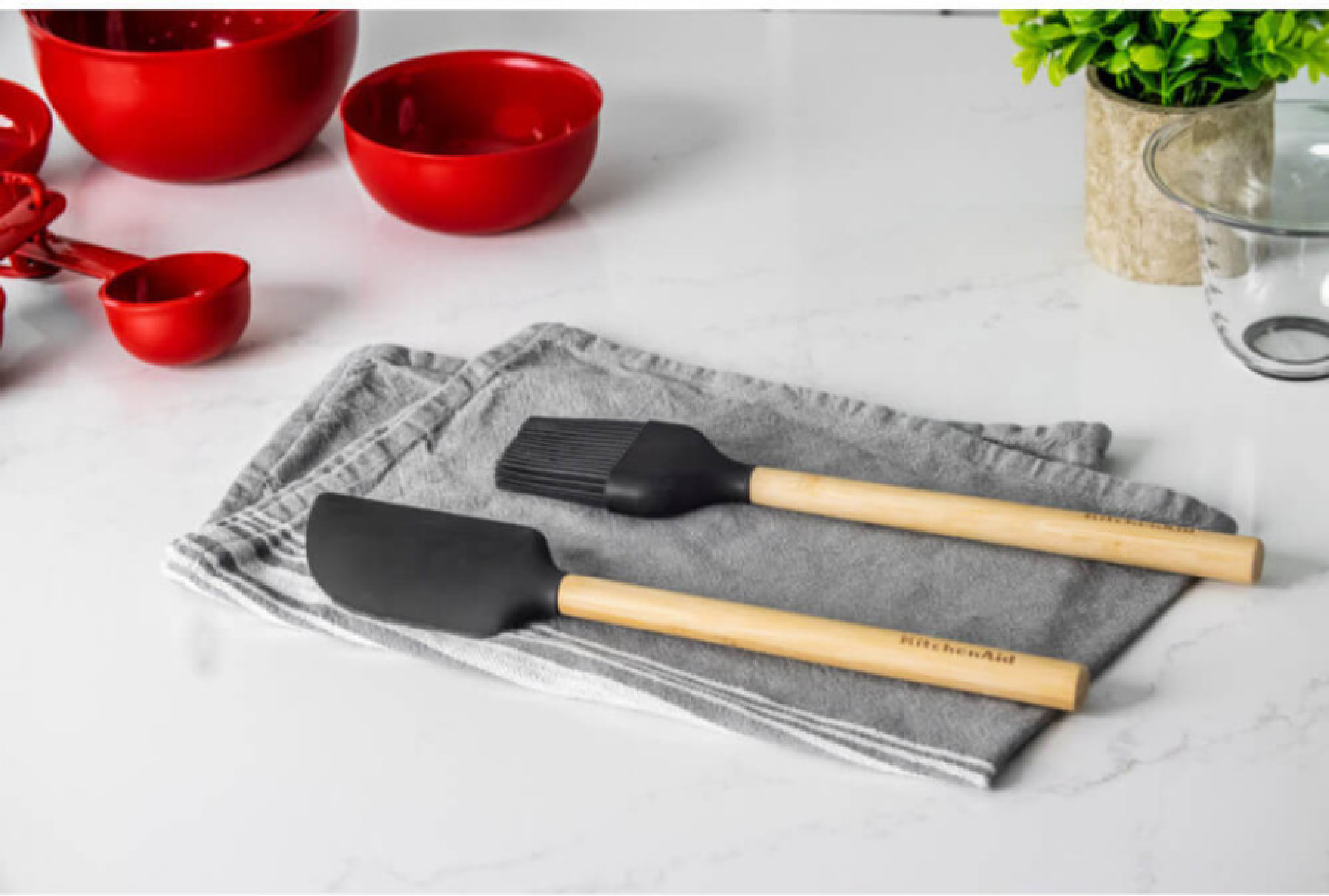 Лопатка для тіста KitchenAid Classic, 30 см, чорний (KQG631OHOBE) фото3