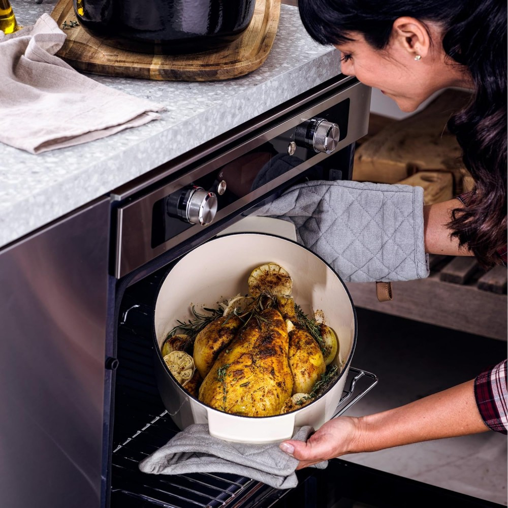 Гусятница чугунная с крышкой KitchenAid, 30 см, 5,6 л (CC006062-001) фото