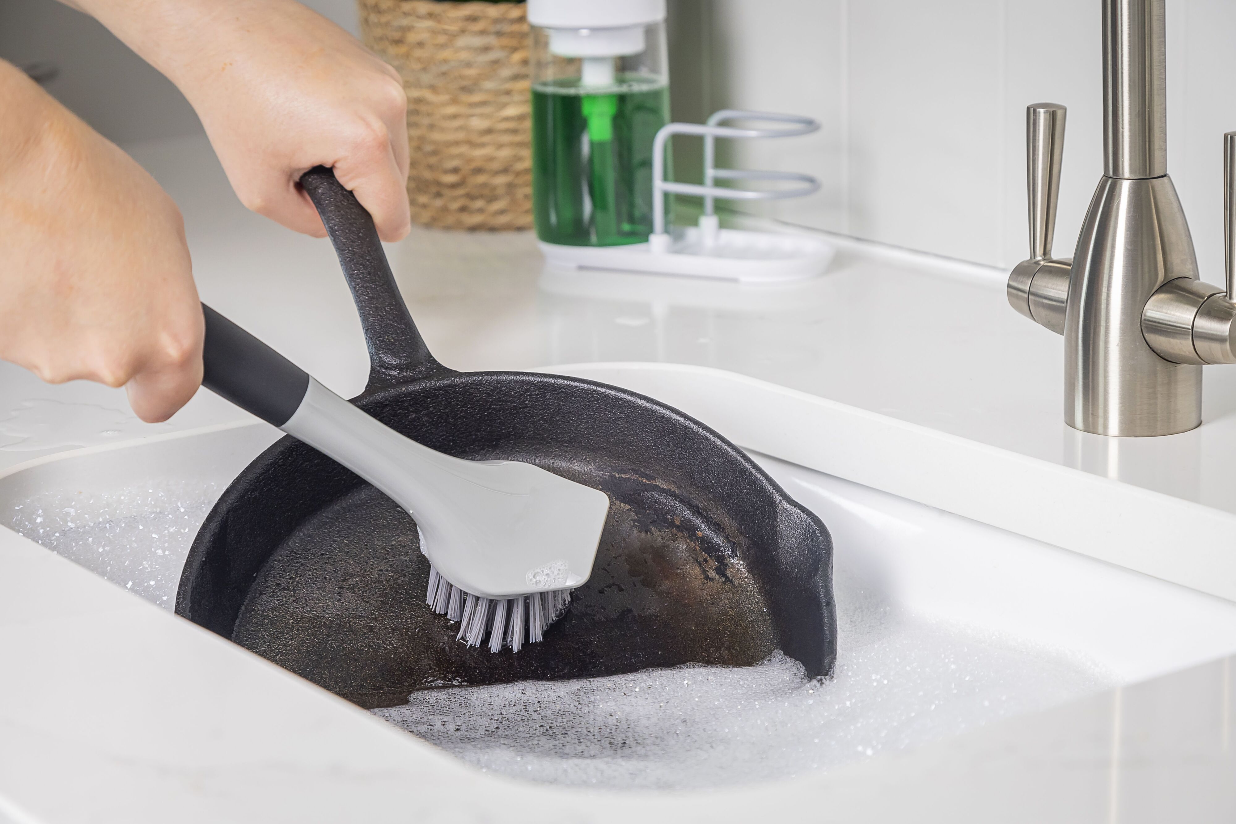 Щетка для мытья посуды KitchenAid Sinkware, 26 см (KEG882OHOBA) фото8