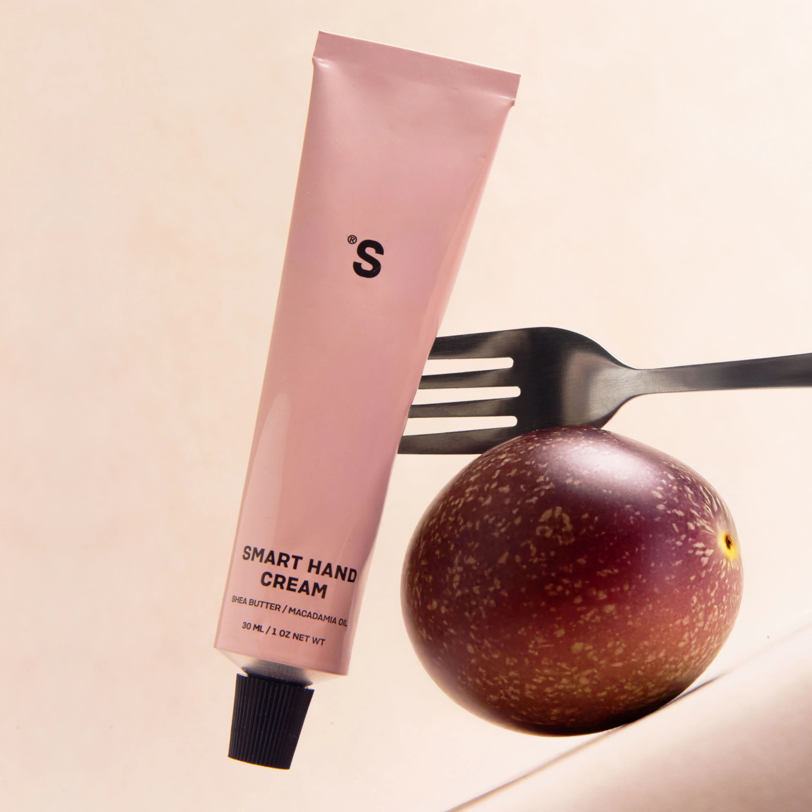 Крем для рук Sister's Aroma Smart Hand Cream Маракуя 30 мл (4820227780846) фото2