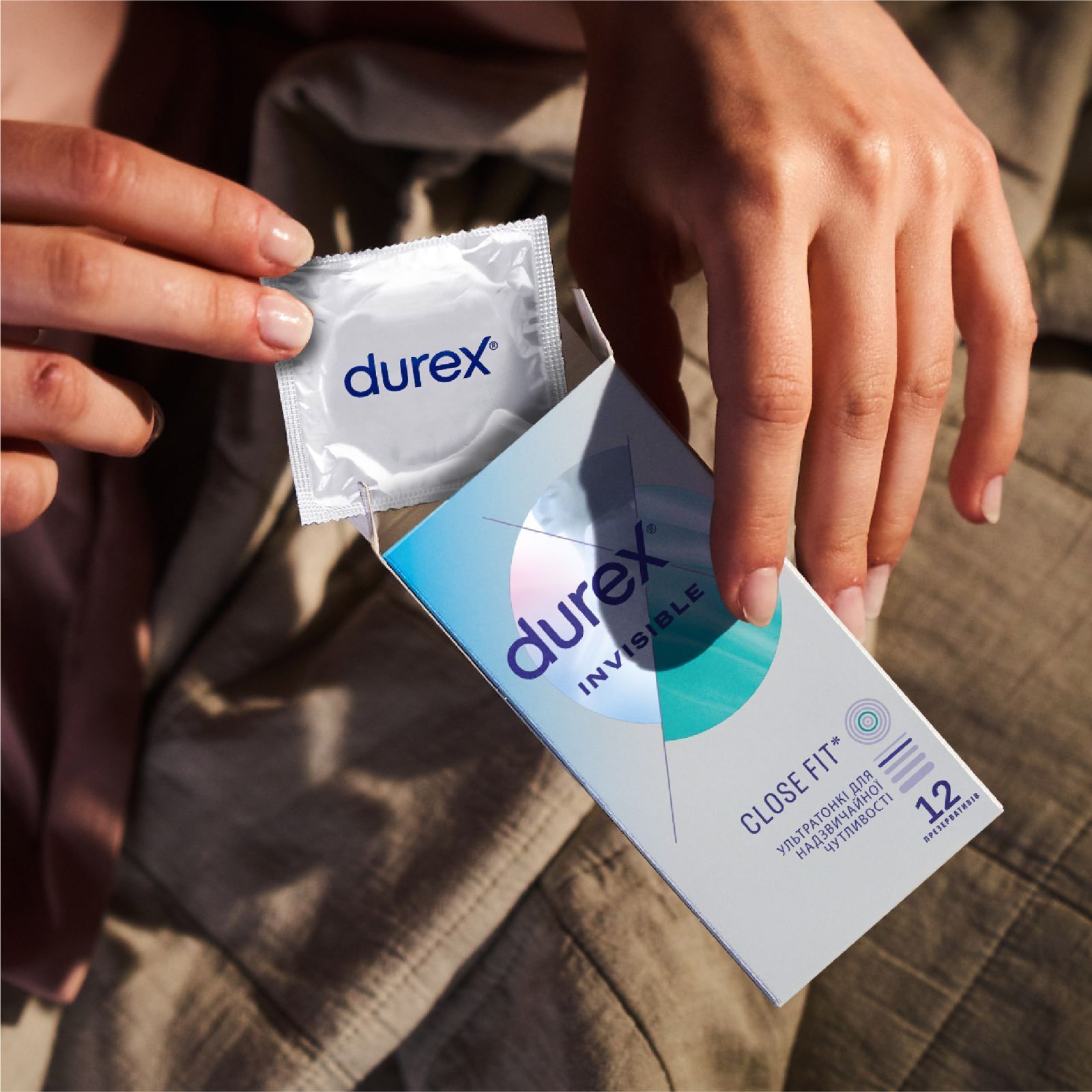 Презервативы Durex Invisible латексные с силиконовой смазкой ультратонкие 12 шт. (5052197049619) фото2