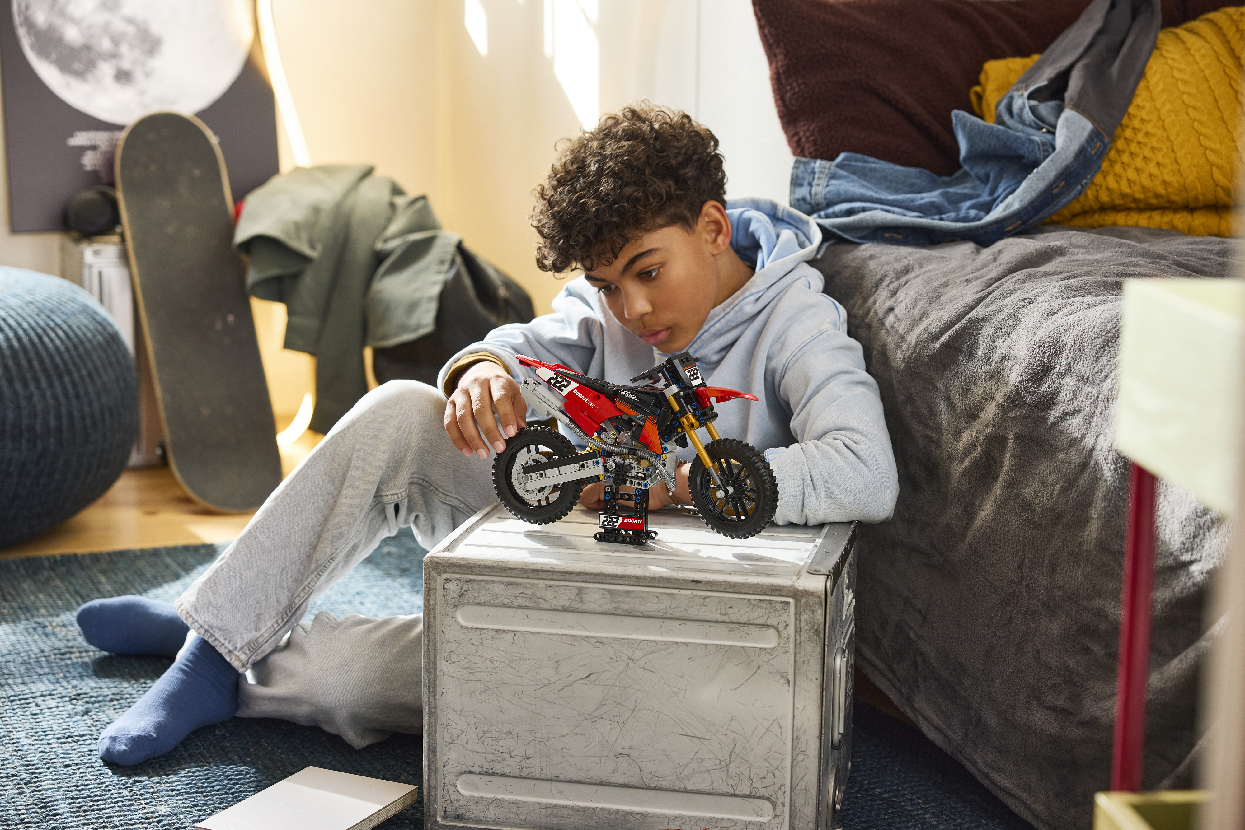 LEGO 42238 Technic Мотоцикл Ducati Desmo450 MX Factory фото10