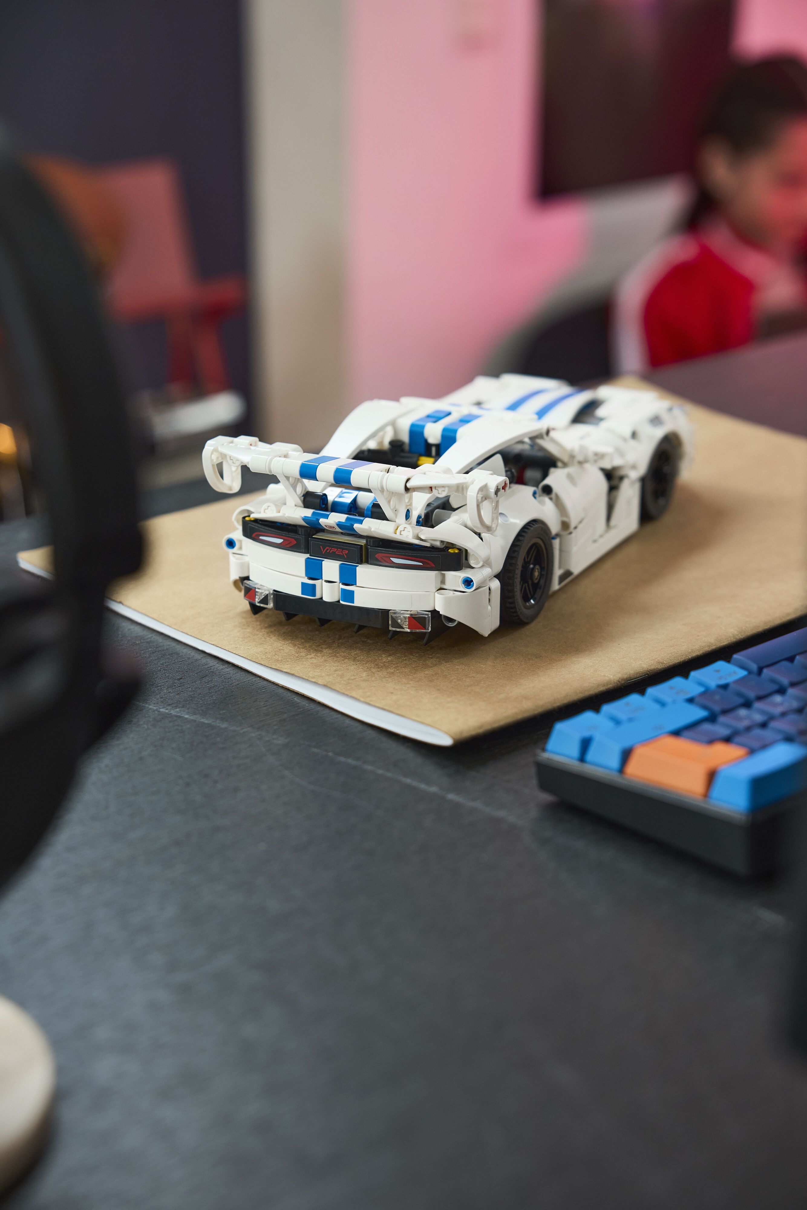 LEGO 42234 Technic Спортивний автомобіль Dodge Viper GTS-R фото