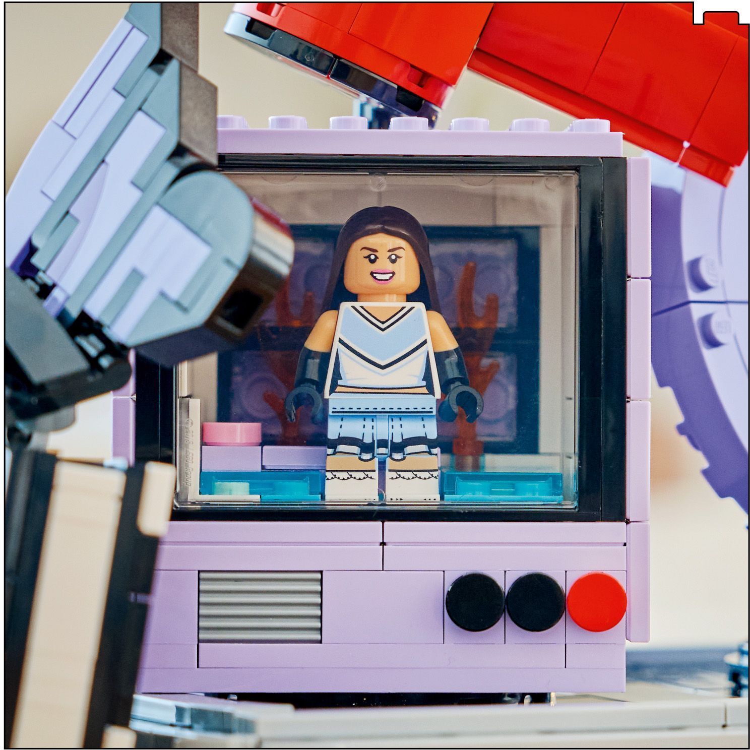 LEGO 43030 Editions Music Секретне сховище Олівії Родріґо фото