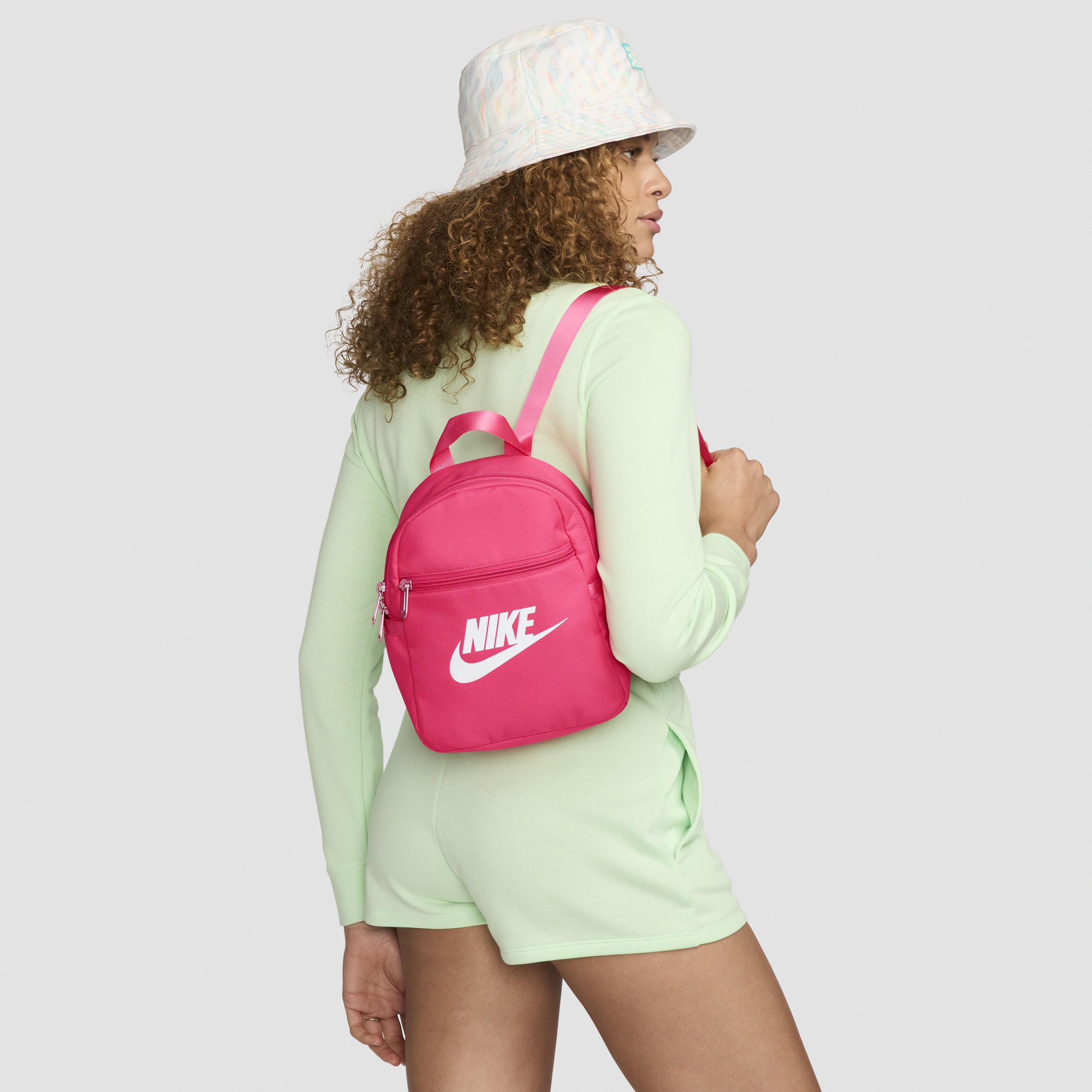 Рюкзак Nike W Nsw Futura 365 Mini Bkpk 6L CW9301-629 красный фото4