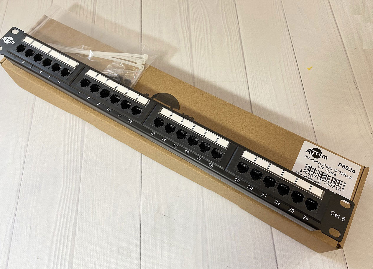 Патч-панель ATcom P6024 19" 24хRJ-45 UTP 1U cat.6 (P6024) фото2