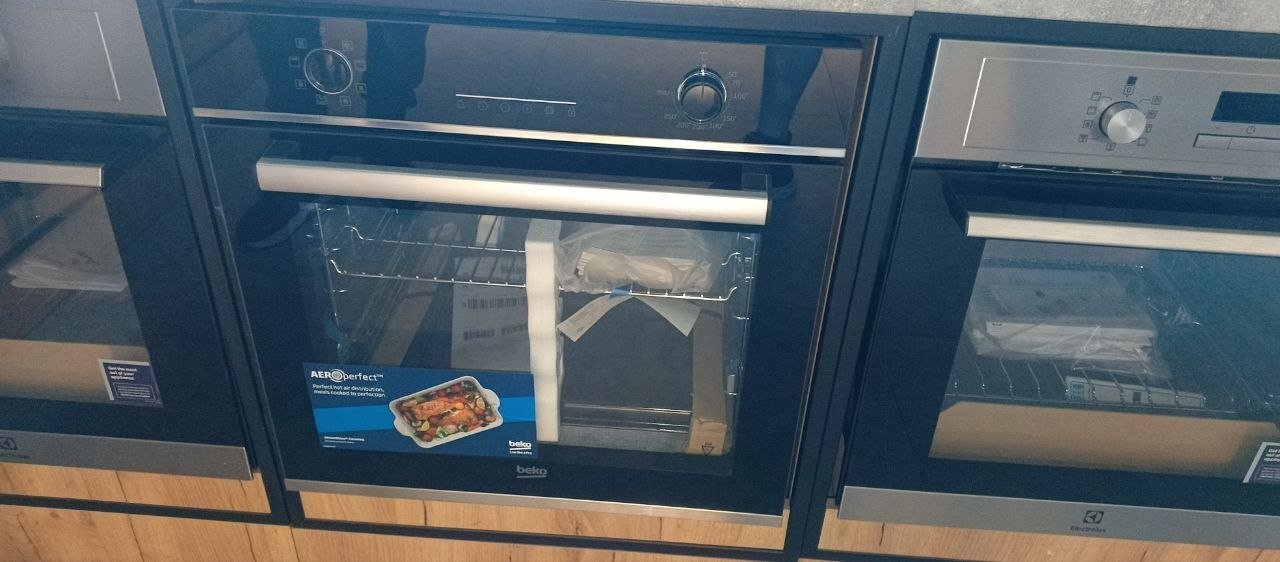 Духова шафа Beko BBIM13300XD фото2