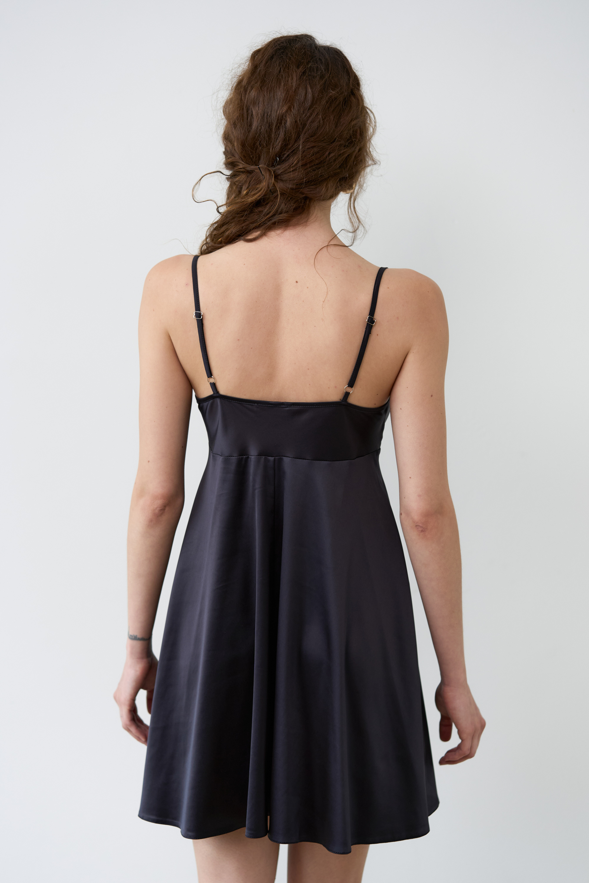 Ночная рубашка женская Effetto Satin Basic S03199 2XL черная фото6