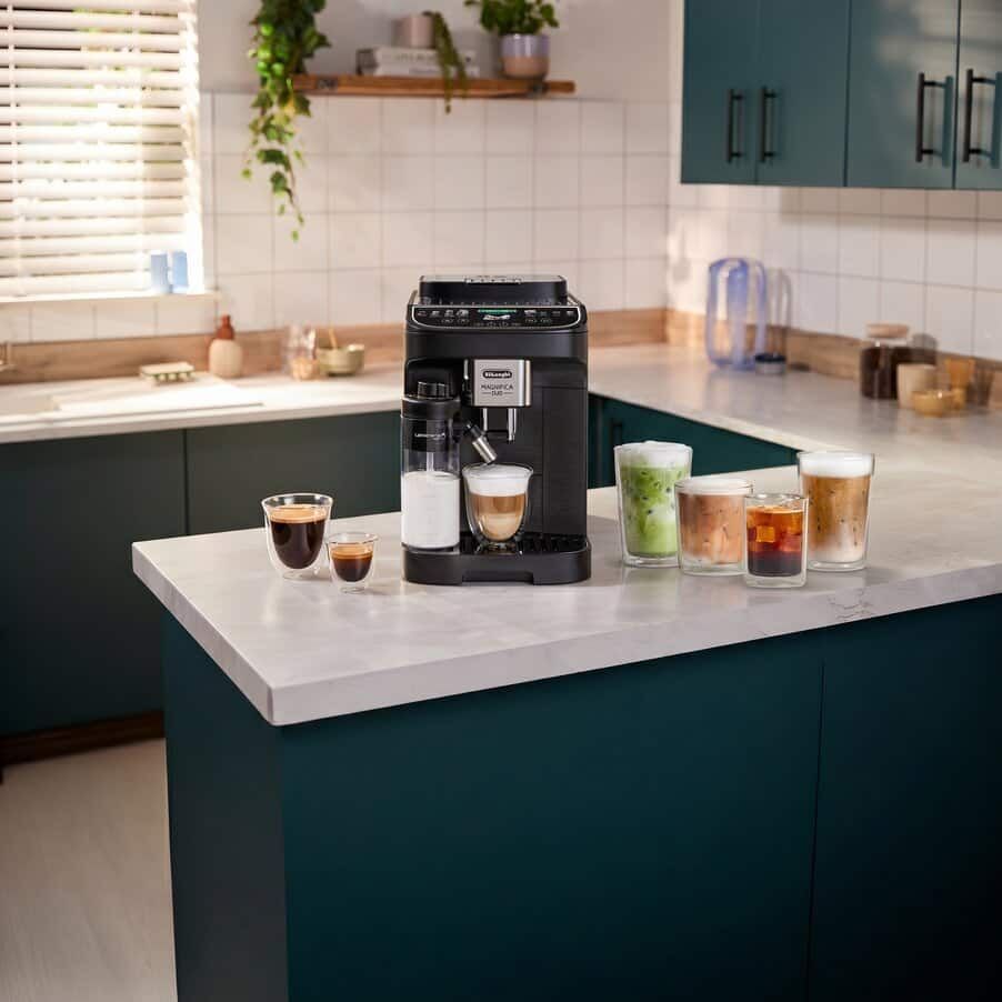 Кавомашина DeLonghi ECAM 330.80.BXB фото4