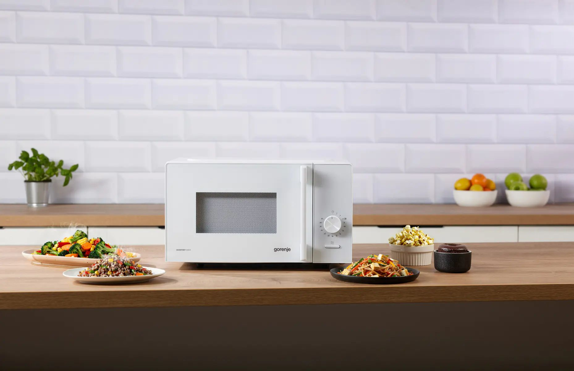 Мікрохвильова піч Gorenje MO20E1W15 фото2