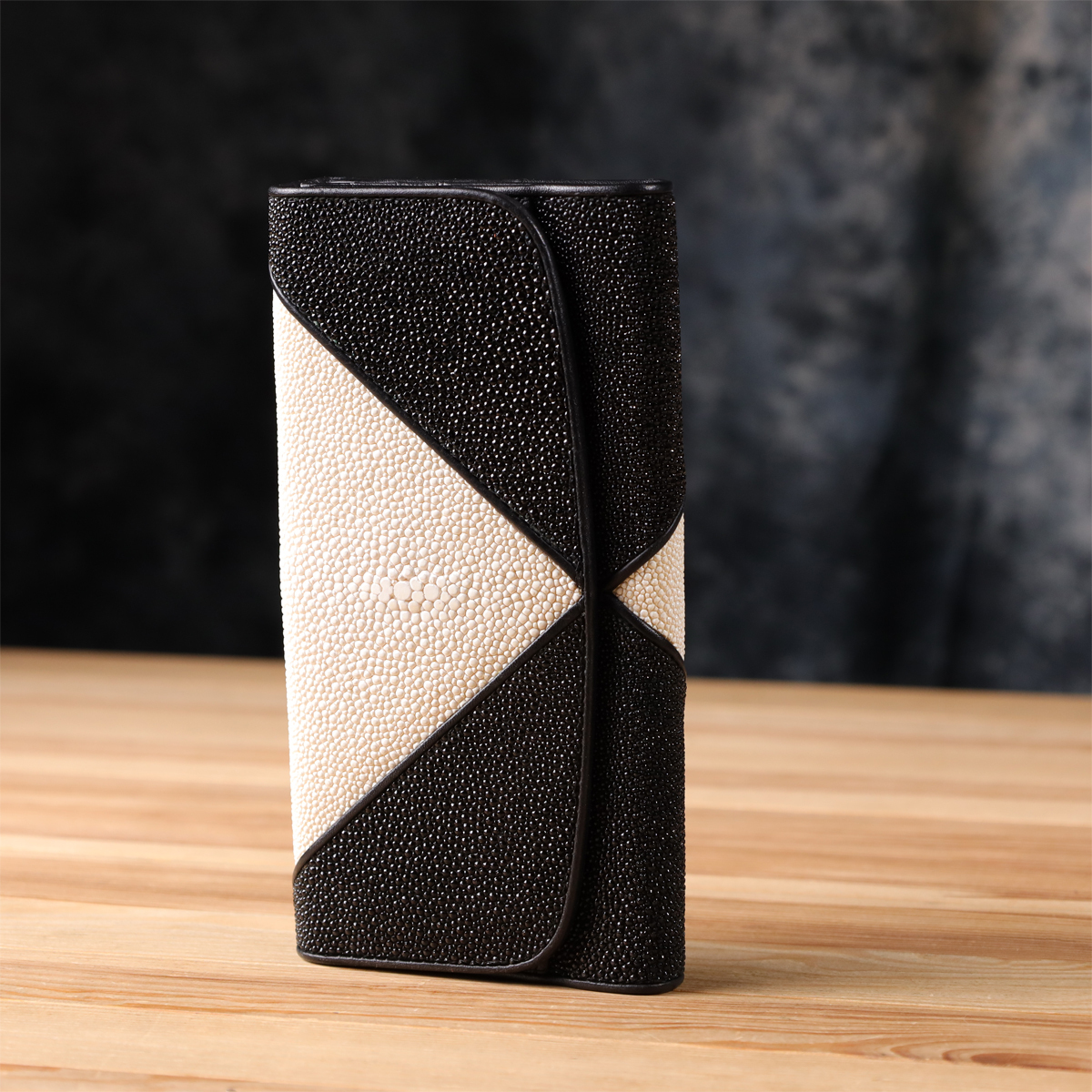 Гаманець жіночий шкіряний Stingray Leather 18103 чорний фото12