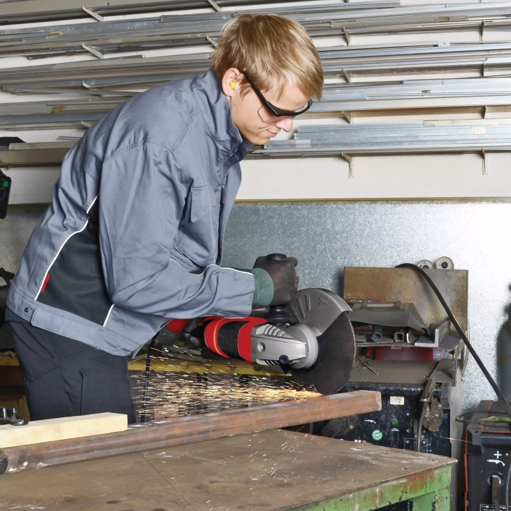 Угловая шлифмашина Einhell TE-AG 230/2000 фото 5