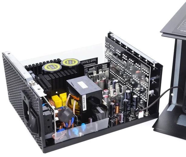 Блок живлення HighPower Rock Solid Pro 1650W 80+ Gold (RS-1650GD PRO) фото