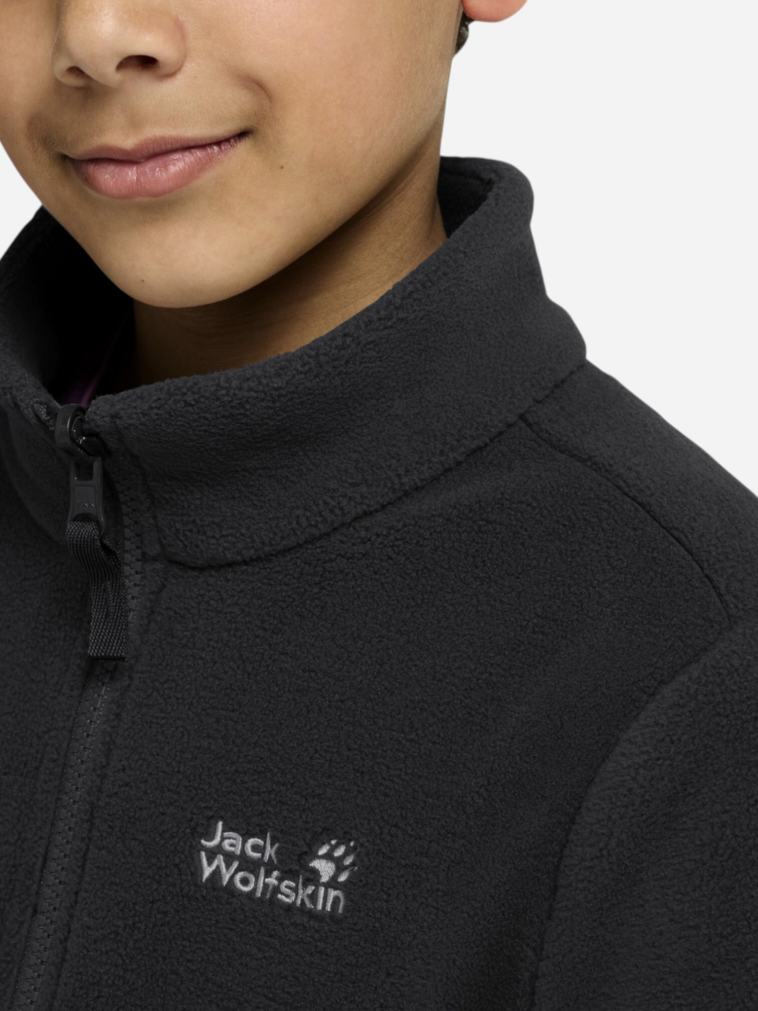 Флис детский Jack Wolfskin Taunus 200 Fz K A66237_6000 128 черный фото4