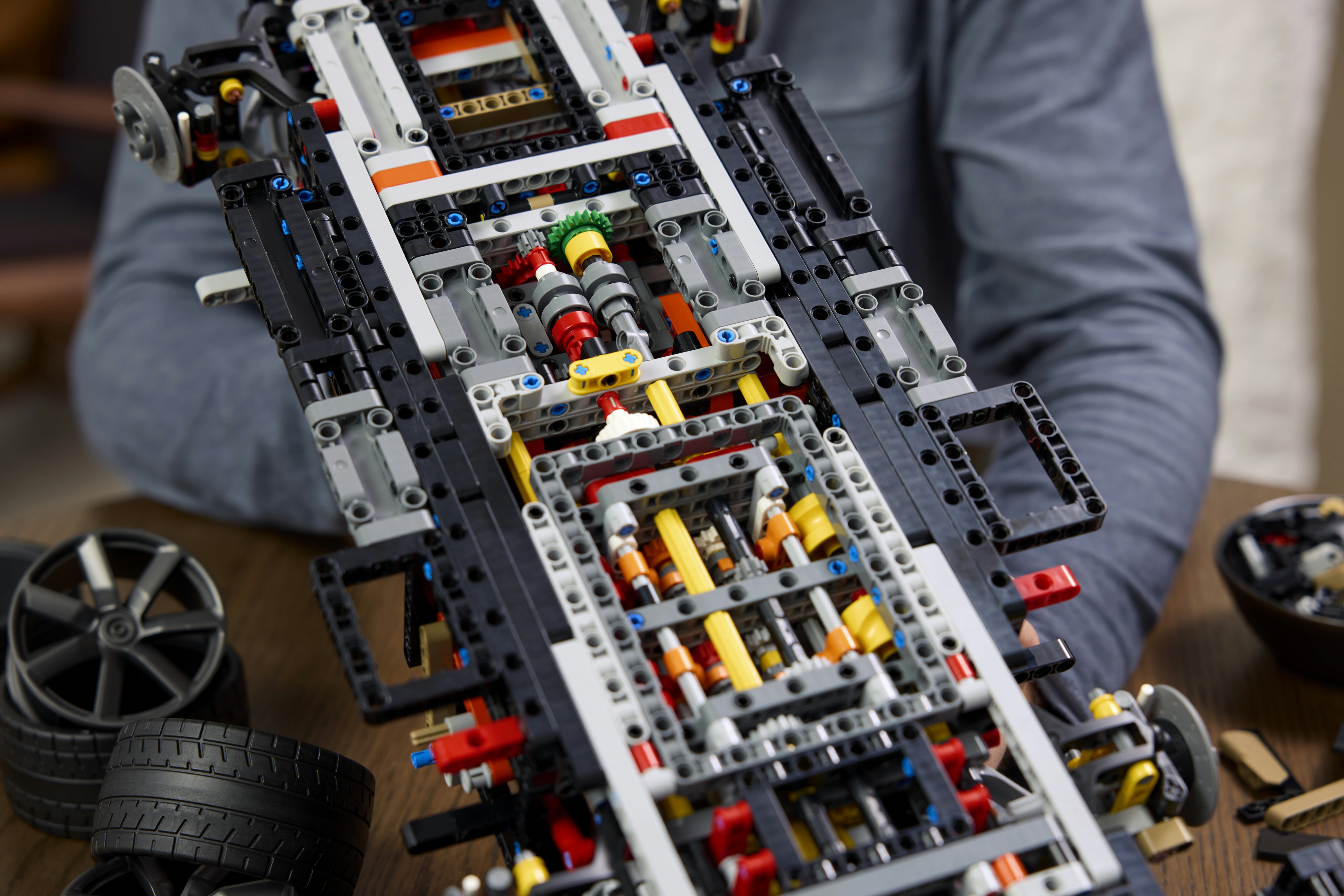 LEGO 42232 Technic Мегакар Koenigsegg Sadair's Spear фото