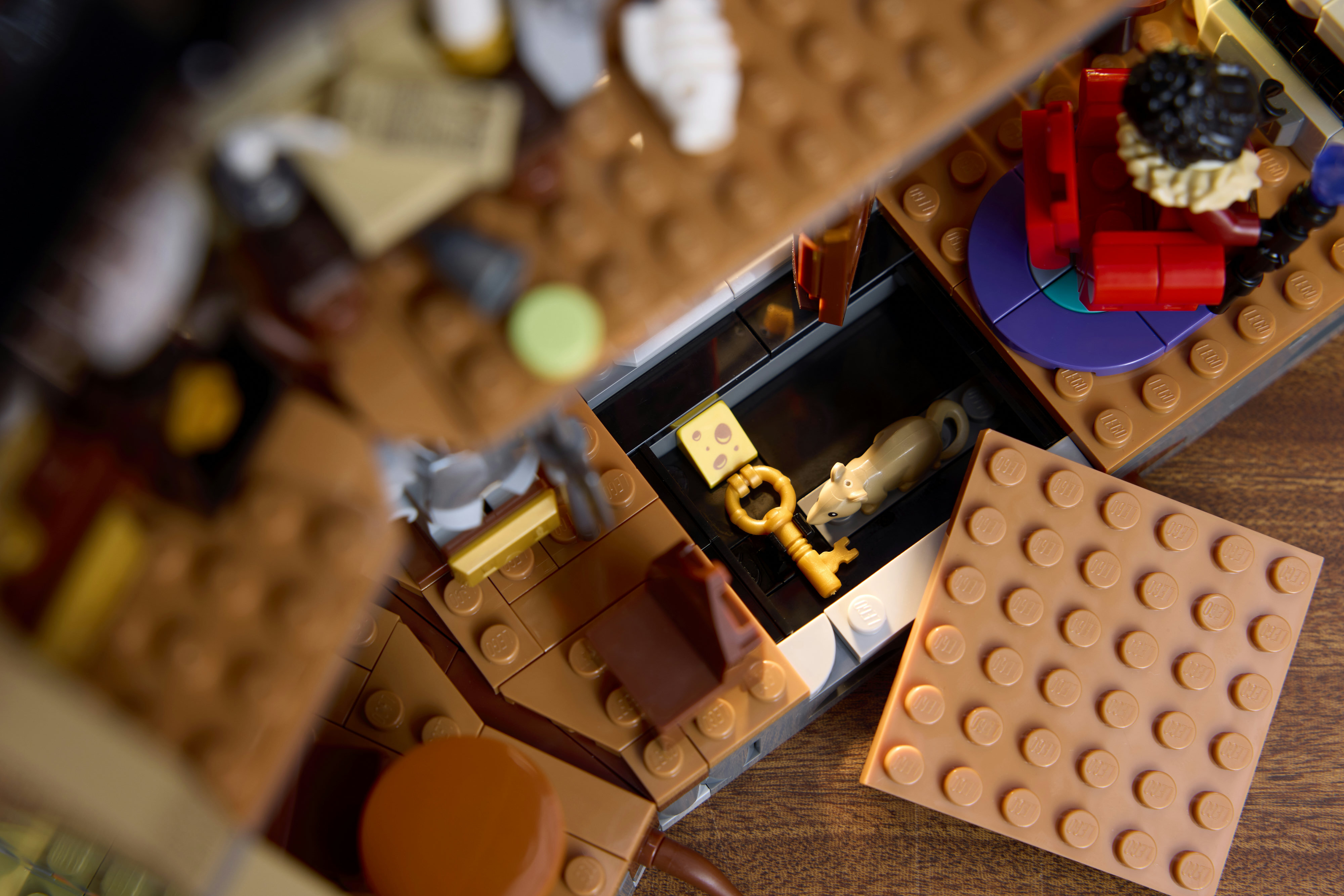 LEGO 11383 Icons Особняк мера фото12