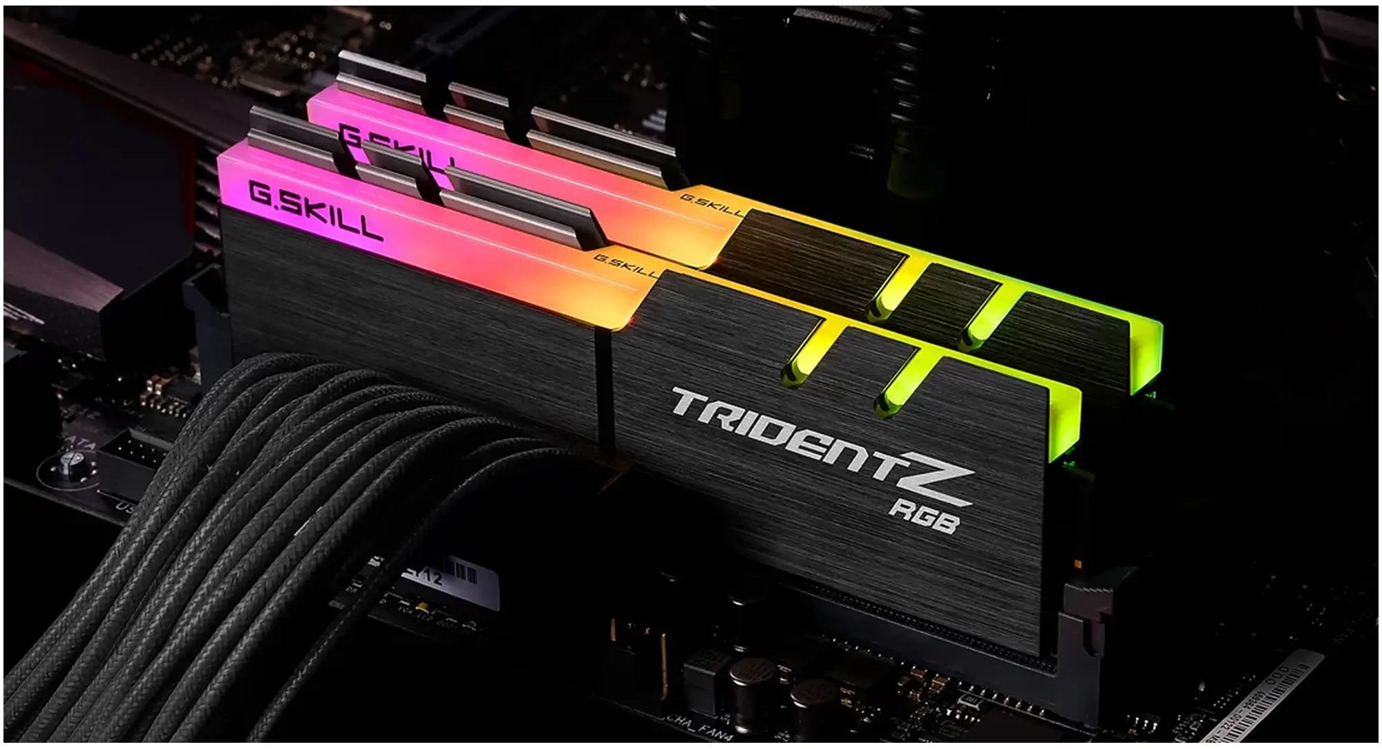 Память для ПК G.Skill DDR4 3200 16GB (2x8GB) Trident Z RGB (F4-3200C16D-16GTZRX) фото
