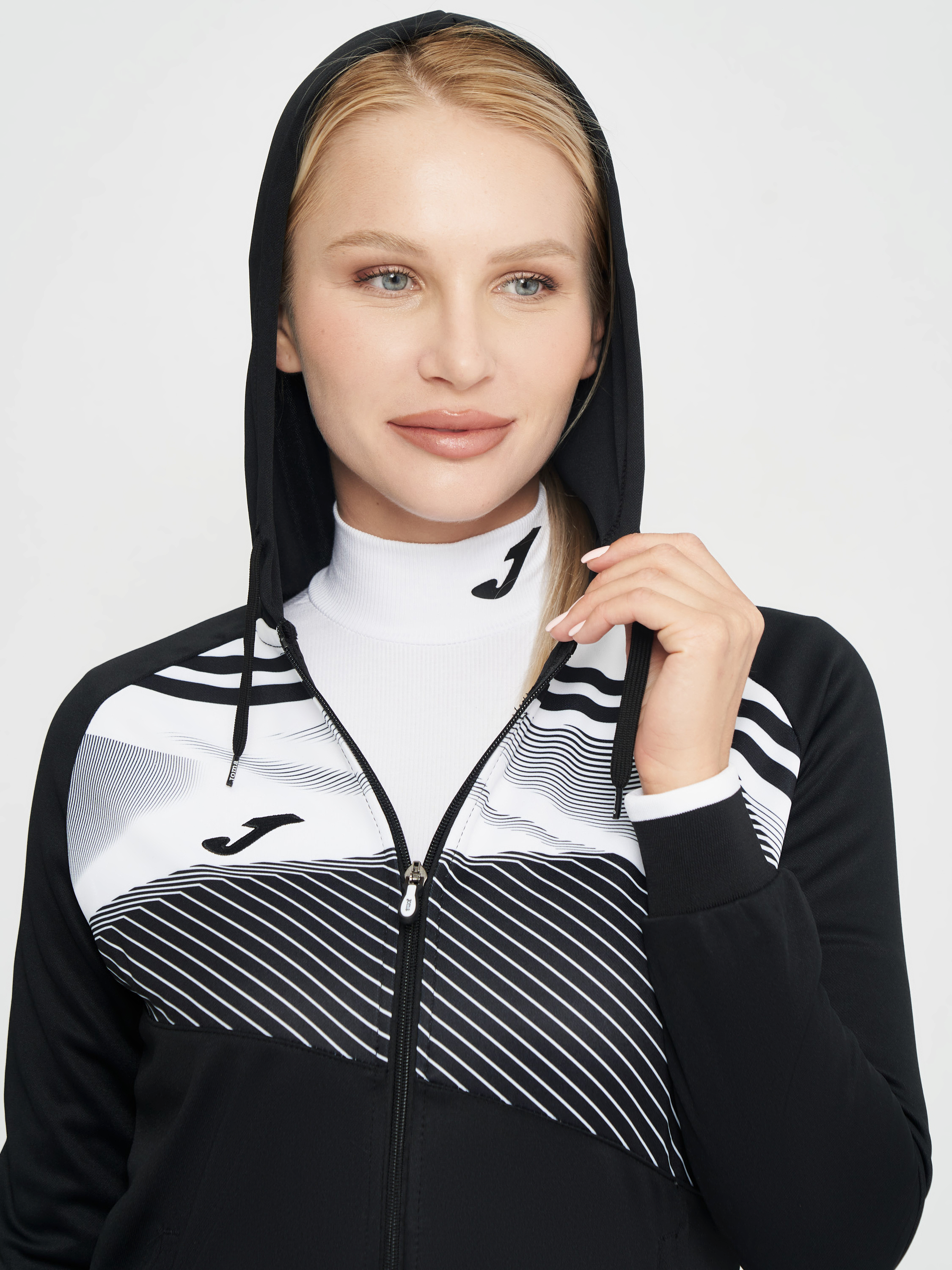 Толстовка жіноча JOMA Supernova II Hoodie 901067.102 M чорна фото4