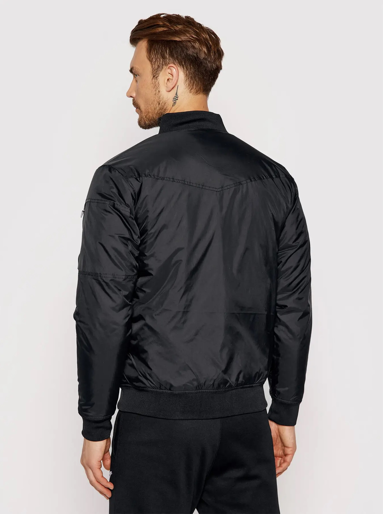 Куртка чоловіча JOMA Cervino Bomber Anorak 101293.100 M чорна фото3