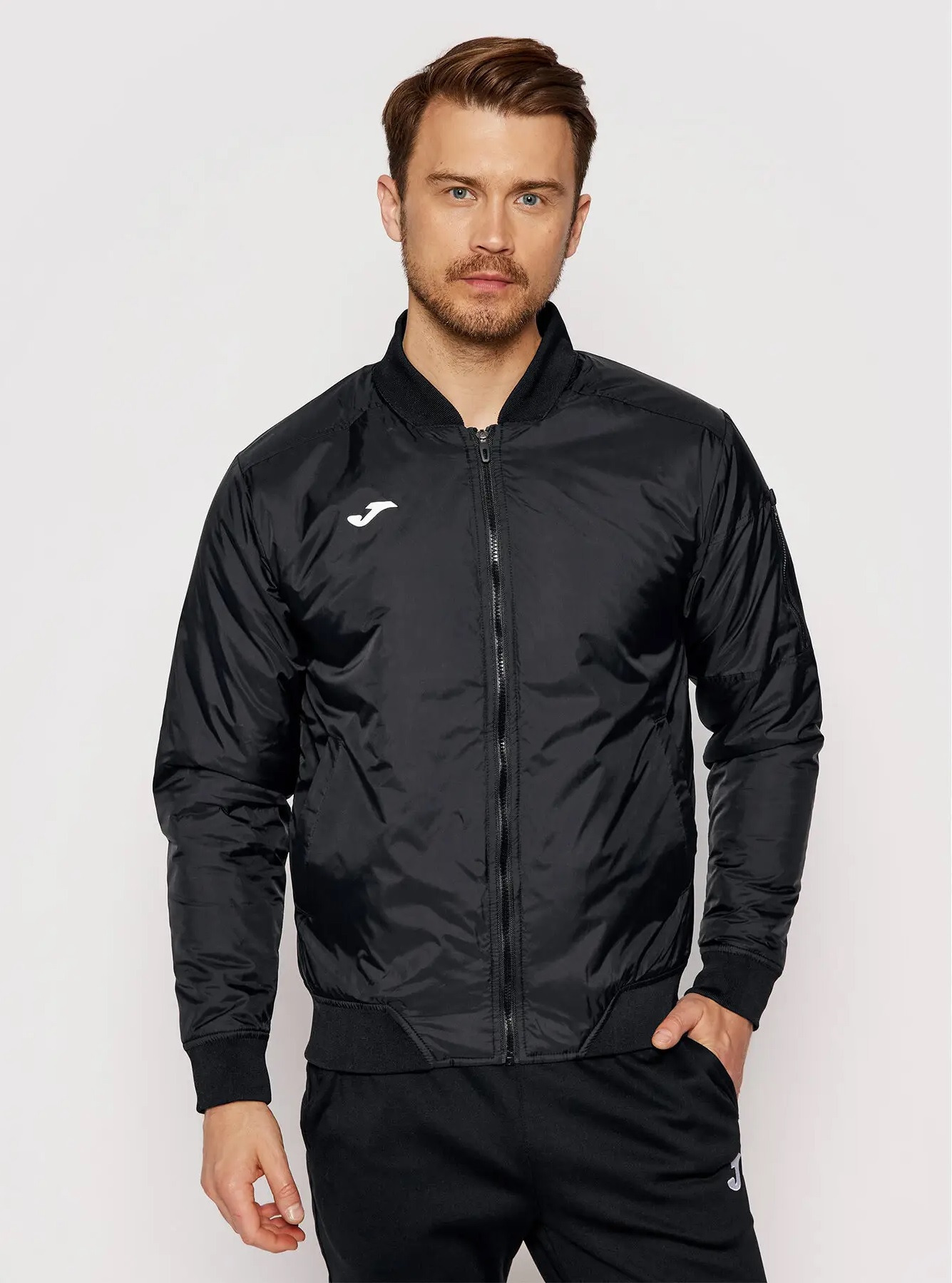 Куртка чоловіча JOMA Cervino Bomber Anorak 101293.100 M чорна фото2