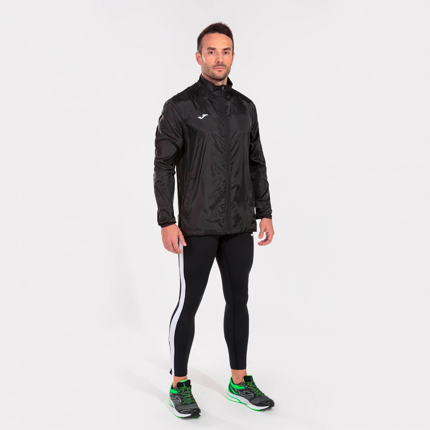 Вітровка чоловіча JOMA Elite Vii Windbreaker 101602.100 M чорна фото4