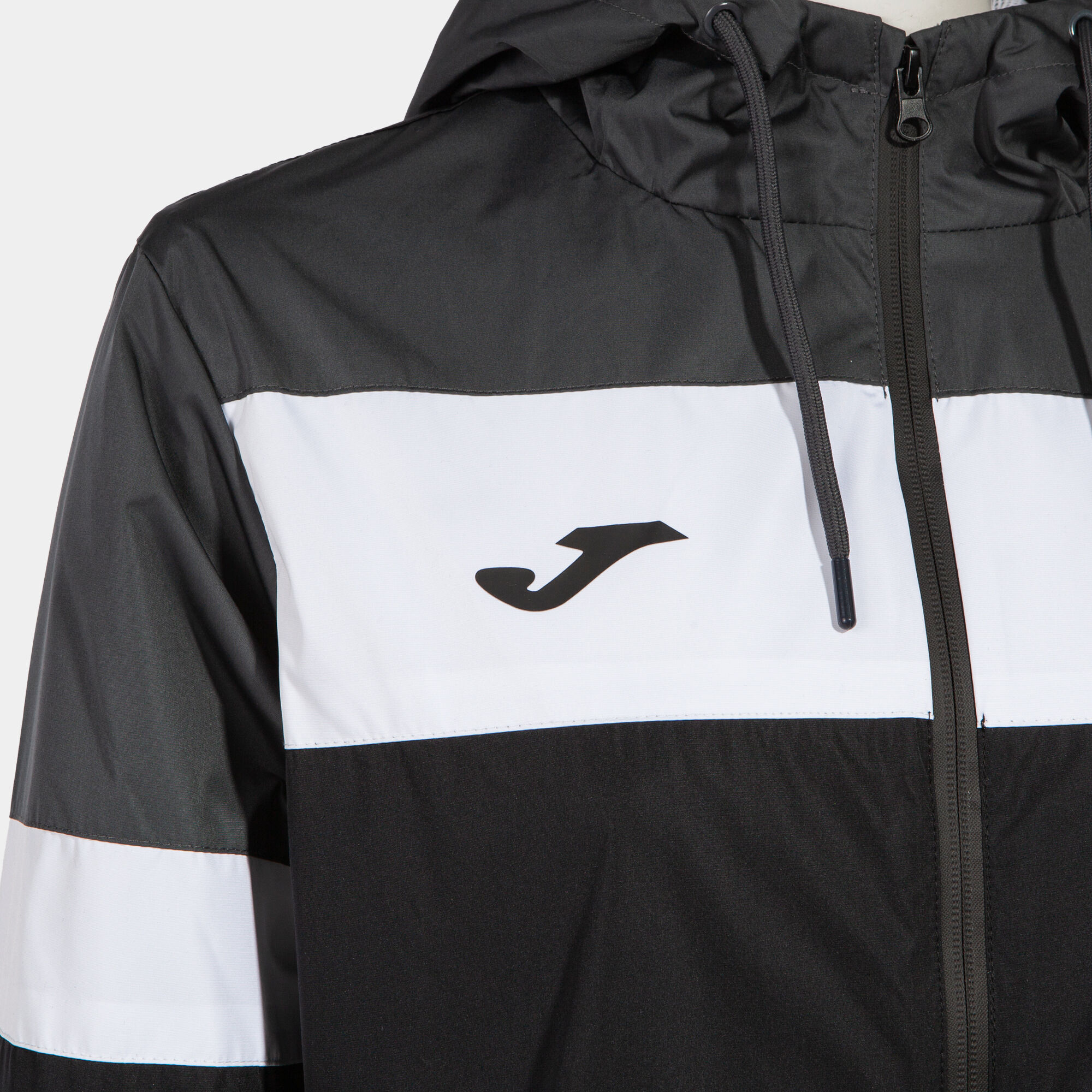 Вітровка жіноча JOMA Crew Iv Rain 901046.110 S чорна фото4