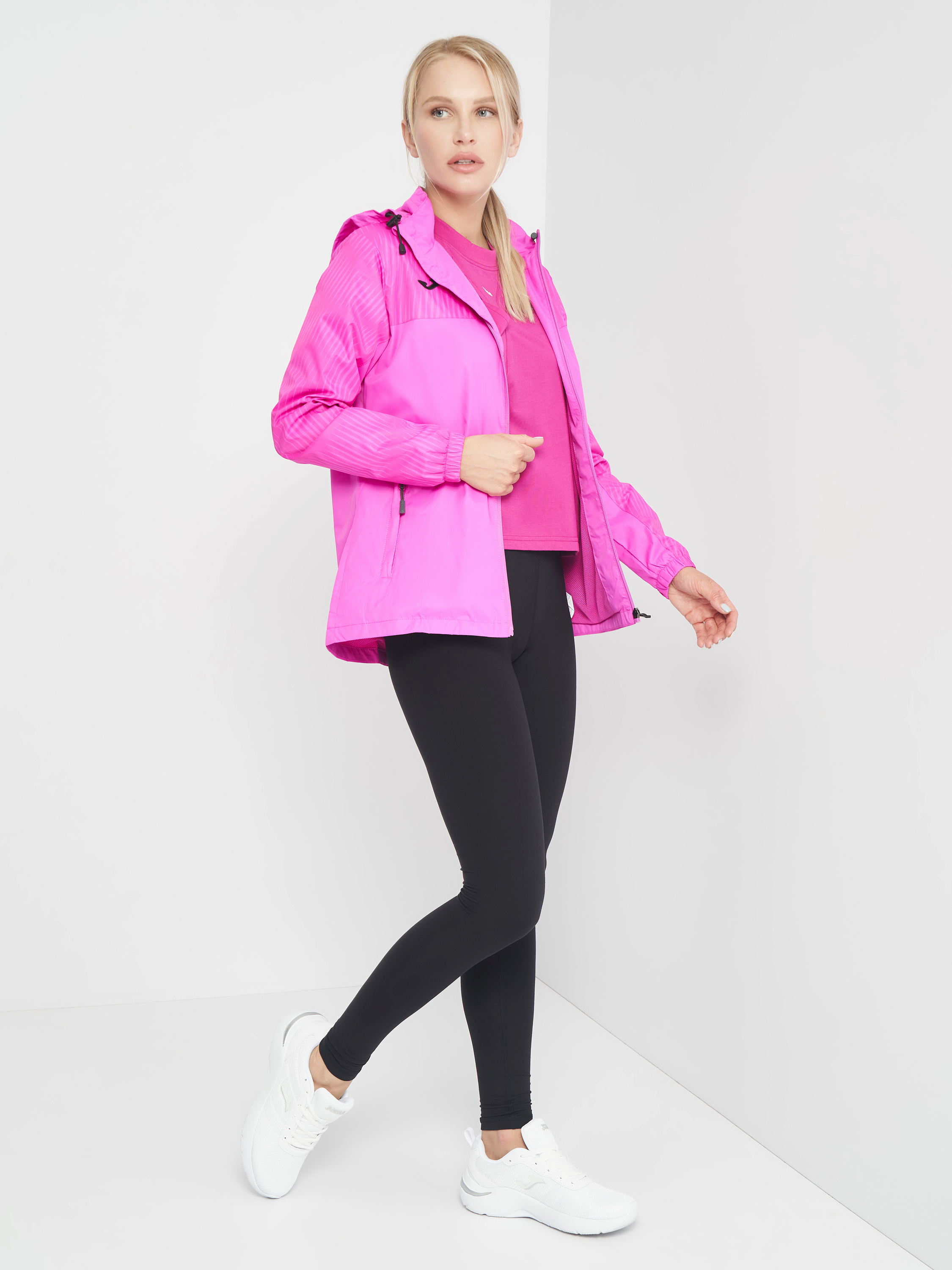 Вітровка жіноча JOMA Montreal Raincoat 901708.030 XS рожева фото3