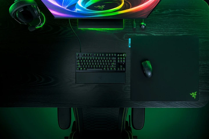 Игровая поверхность Razer Gigantus V2 Pro L Сontrol (RZ02-05490400-R3M1) фото5