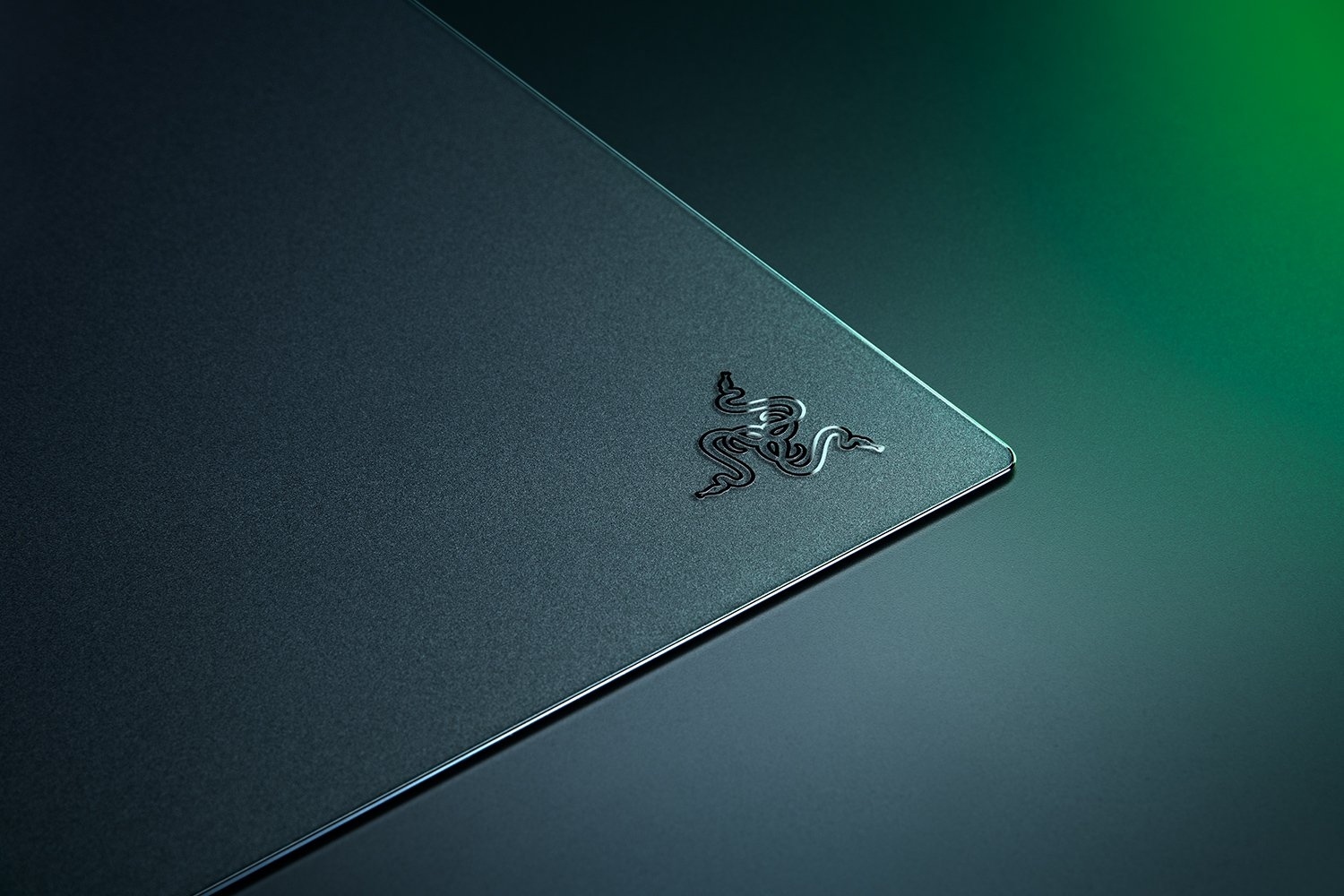 Игровая поверхность Razer Atlas Pro Black (RZ02-05760100-R3M1) фото7