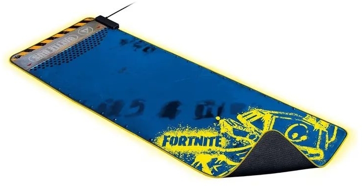 Игровая поверхность Razer Goliathus Chroma Extended Fortnite (RZ02-02500800-R3M1) фото3