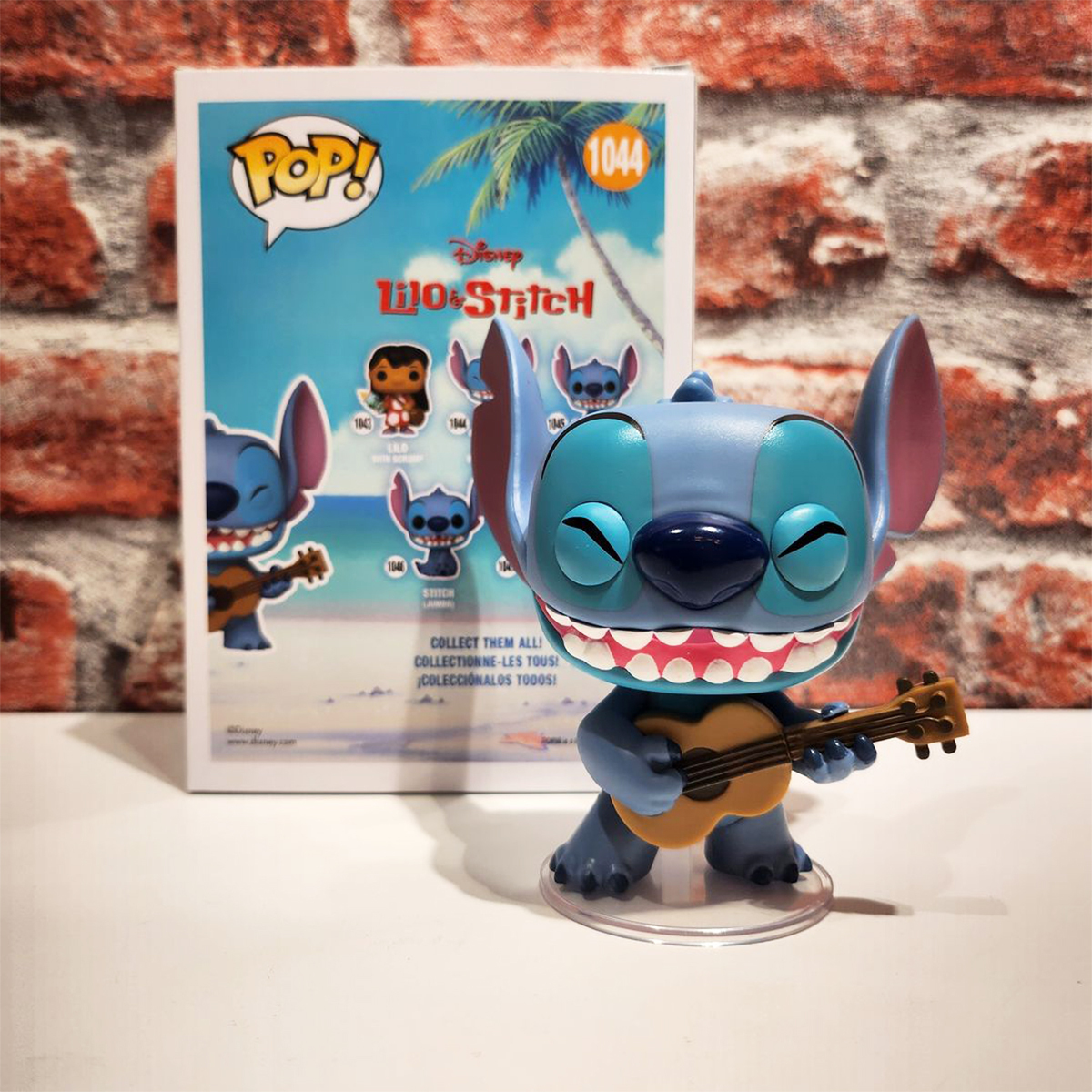 Игровая фигурка Funko Pop! серии Лило и Стич - Стич из укулеле (55615) фото4
