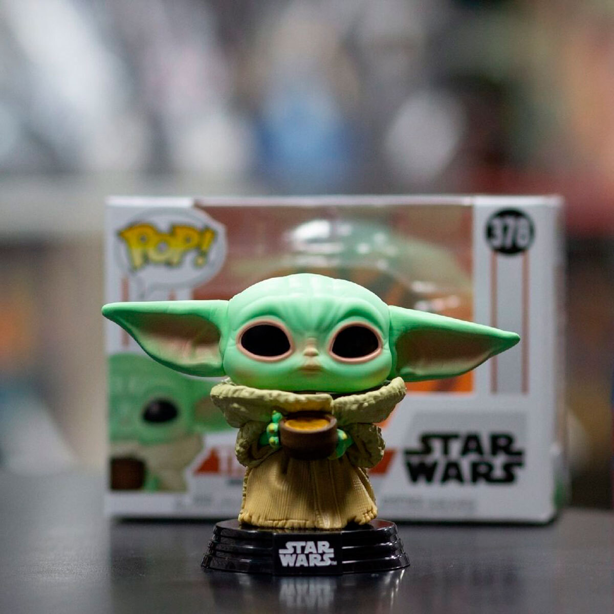 Игровая фигурка Funko Pop! серии Мандалорец - Малыш с чашкой (49933) фото
