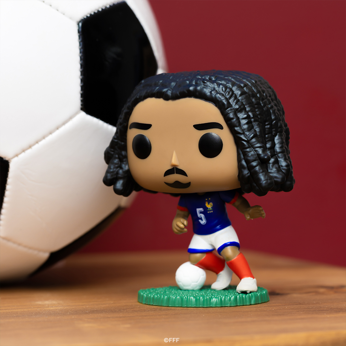 Игровая фигурка Funko Pop! серии Футбол: Франция - Жюль Кунде (92733) фото