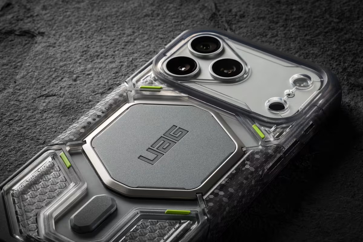 Чехол UAG для iPhone 18 Pro Max Monarch Pro Magsafe VEIL Ice (114568114381) фото5
