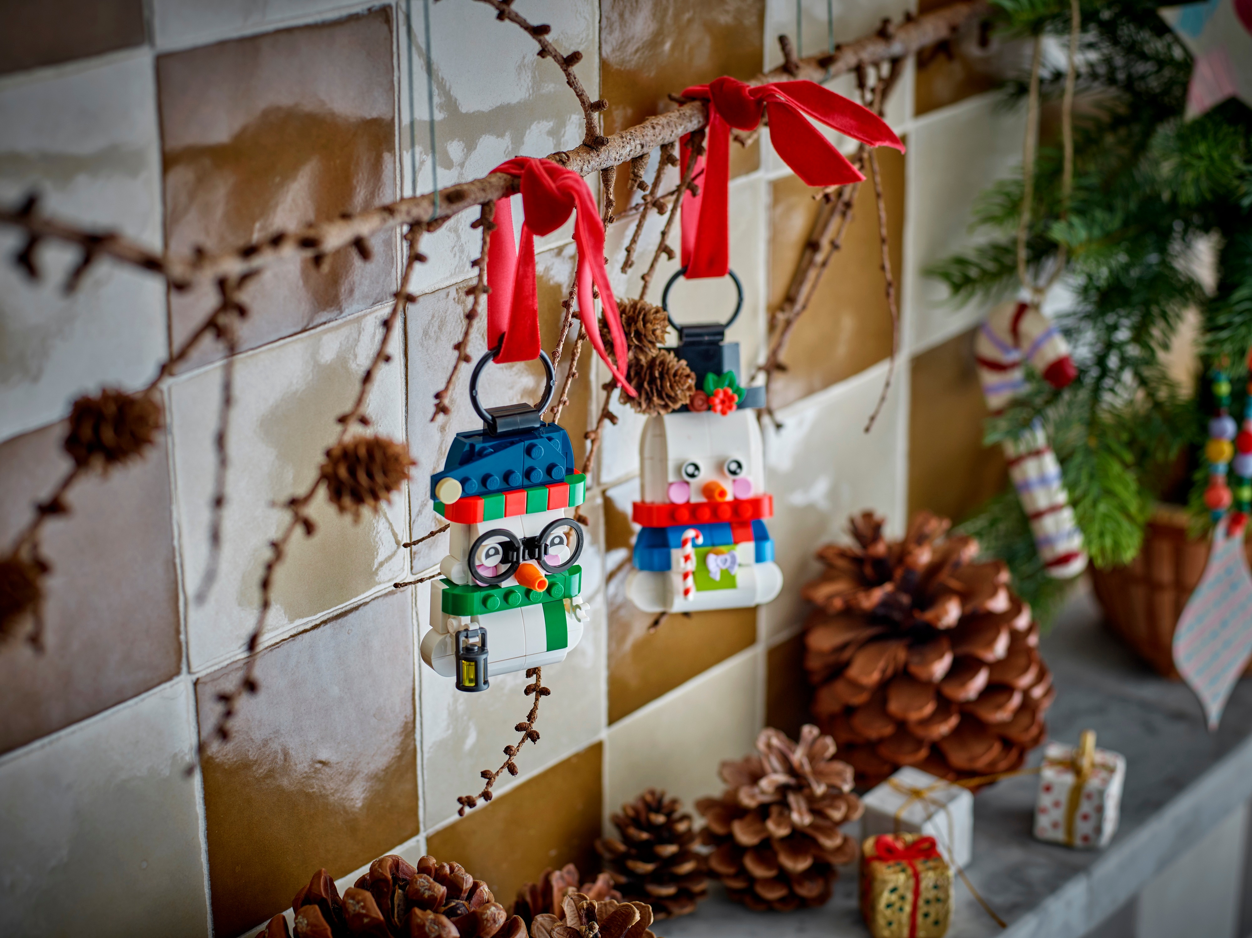 LEGO 40812 Seasons and Occasions Прикраси зі сніговиком фото8
