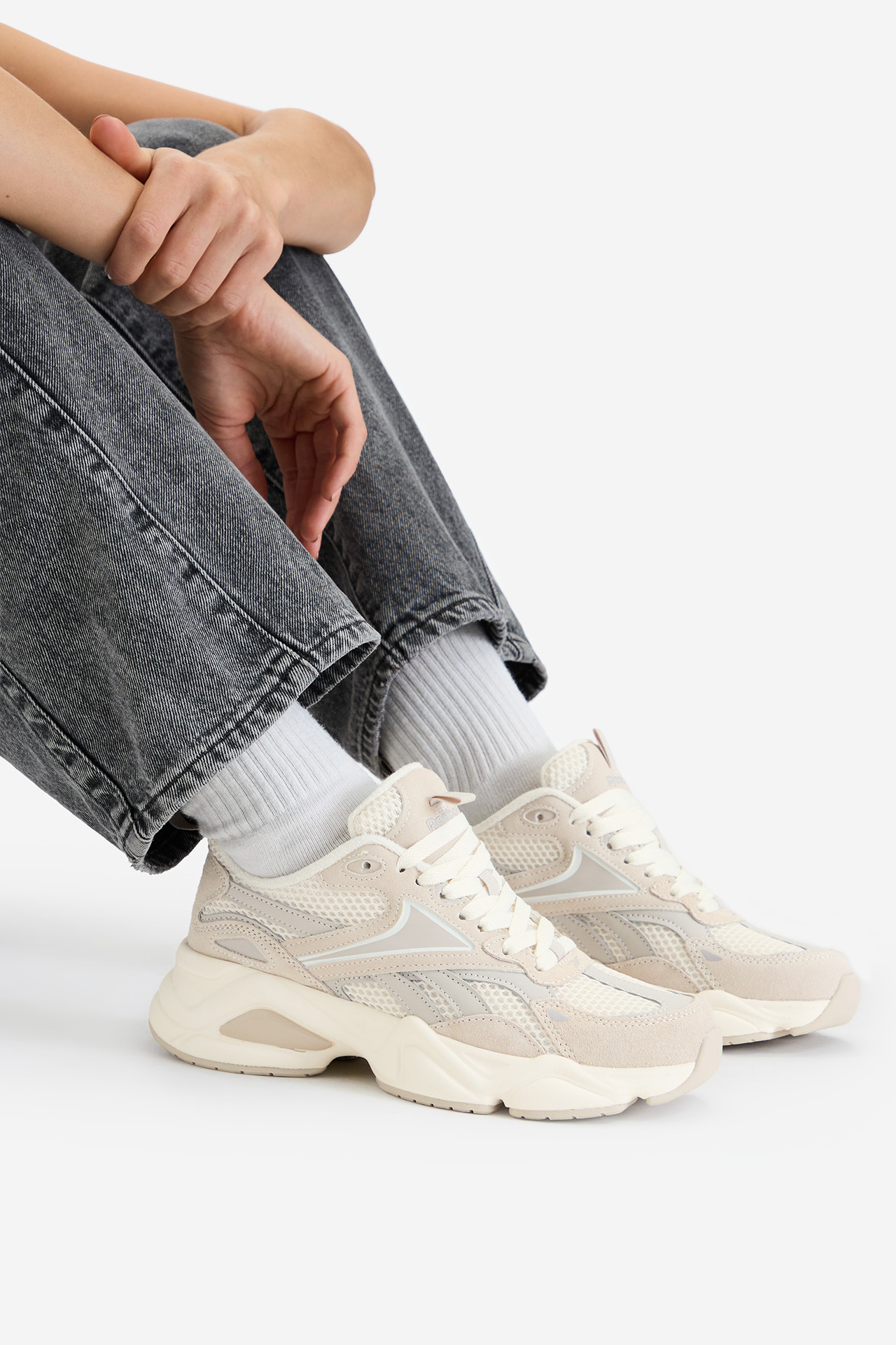 Кроссовки женские Reebok AR30246WCC 37 1/2 кремовые фото2