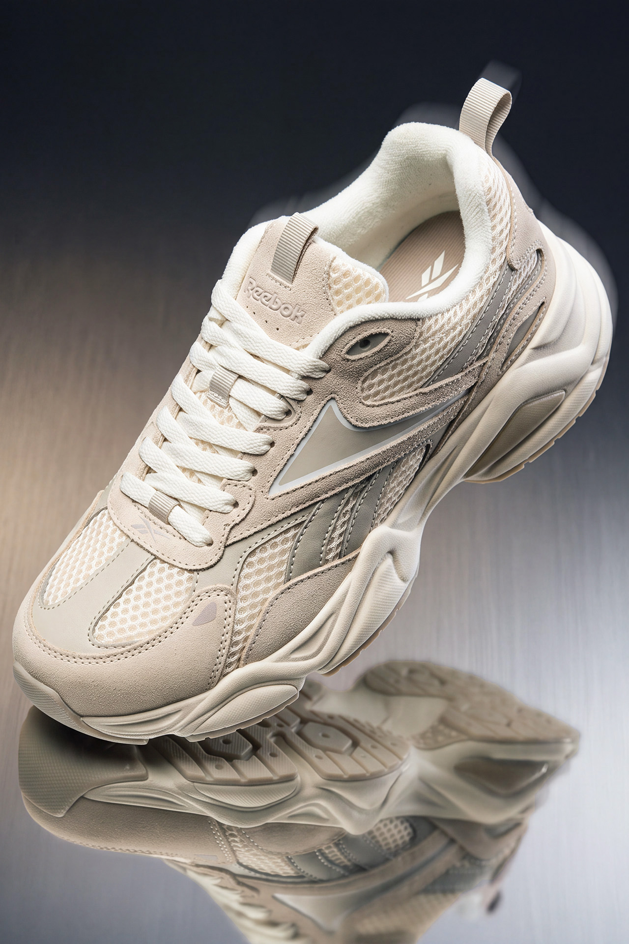Кроссовки женские Reebok AR30246WCC 38 кремовые фото11