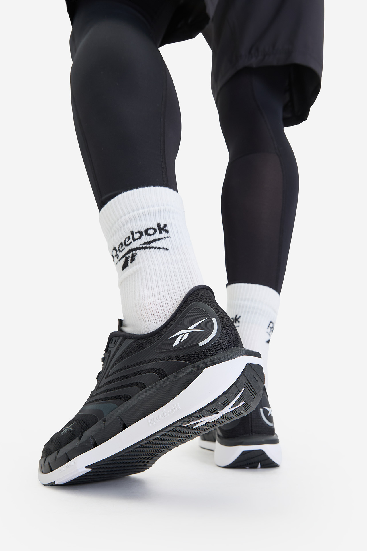 Кроссовки для бега мужские Reebok FLOATZIG TREAD 100247777 44 1/2 черные фото2