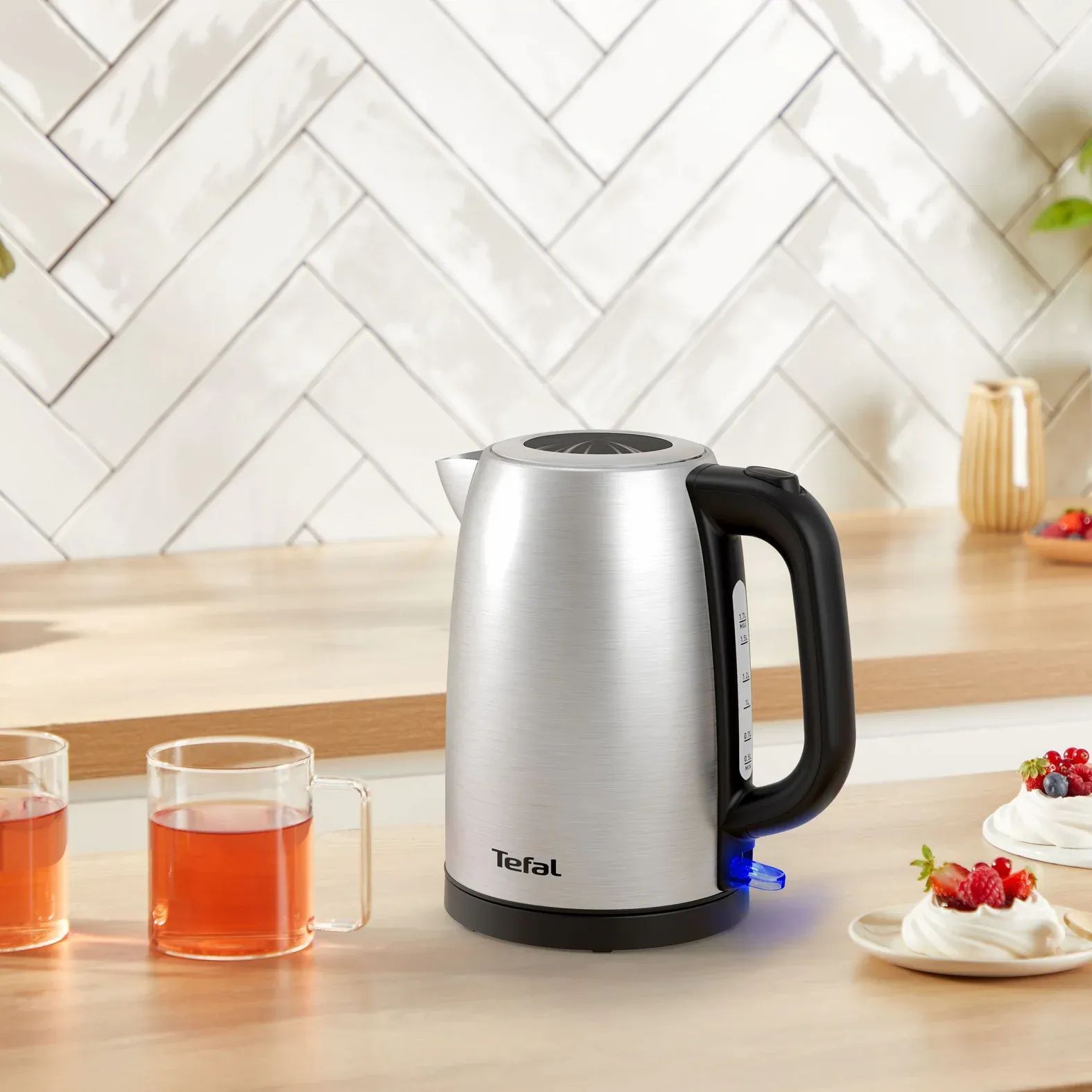 Електрочайник Tefal Stainless Steel Kettle KI1R0DE0 фото16