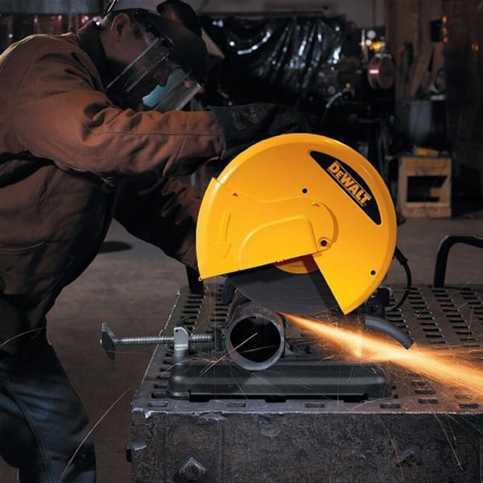 Пила монтажная DeWalt 2300Вт диск 355мм 4000об/мин 15.5кг фото5