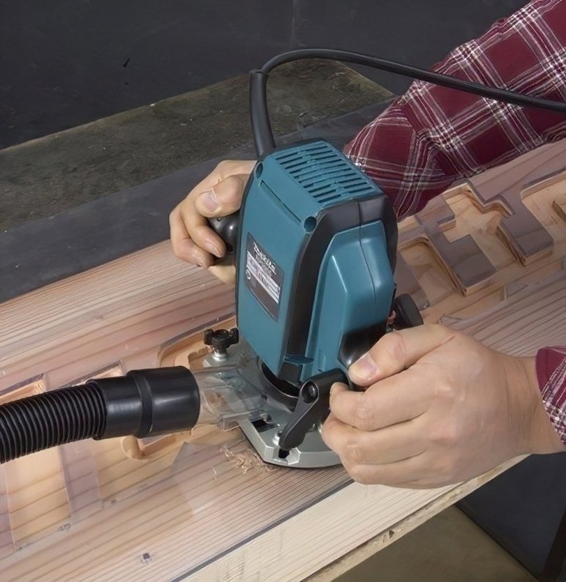 Фрезер Makita RP0900 фото 6