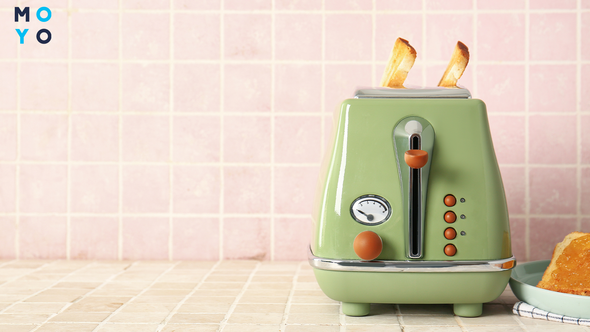 тостер на кухні