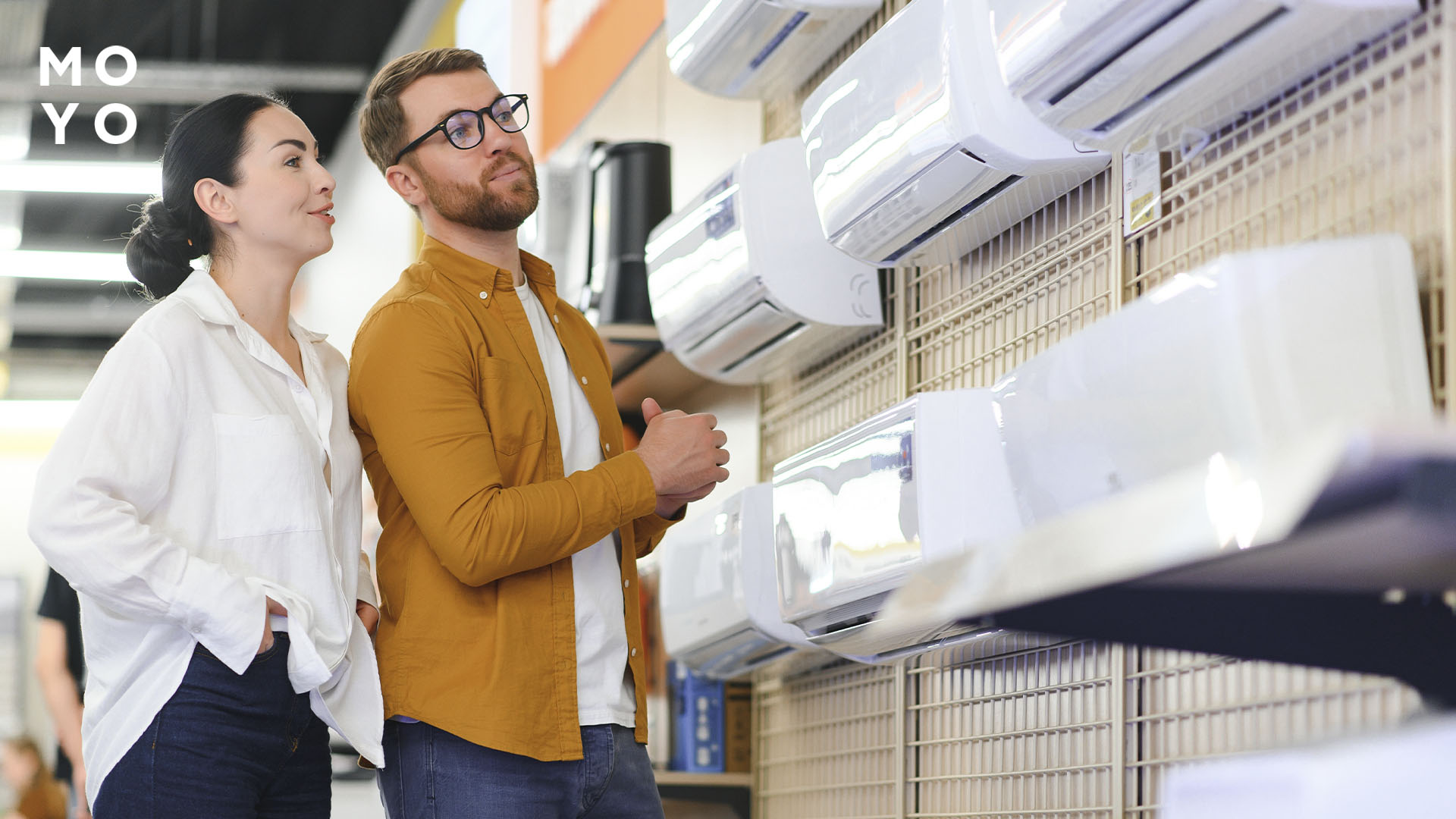 Выбор кондиционера на витрине