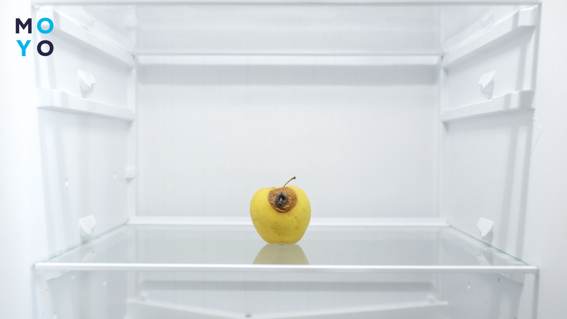 Прибрати джерело запаху з холодильника