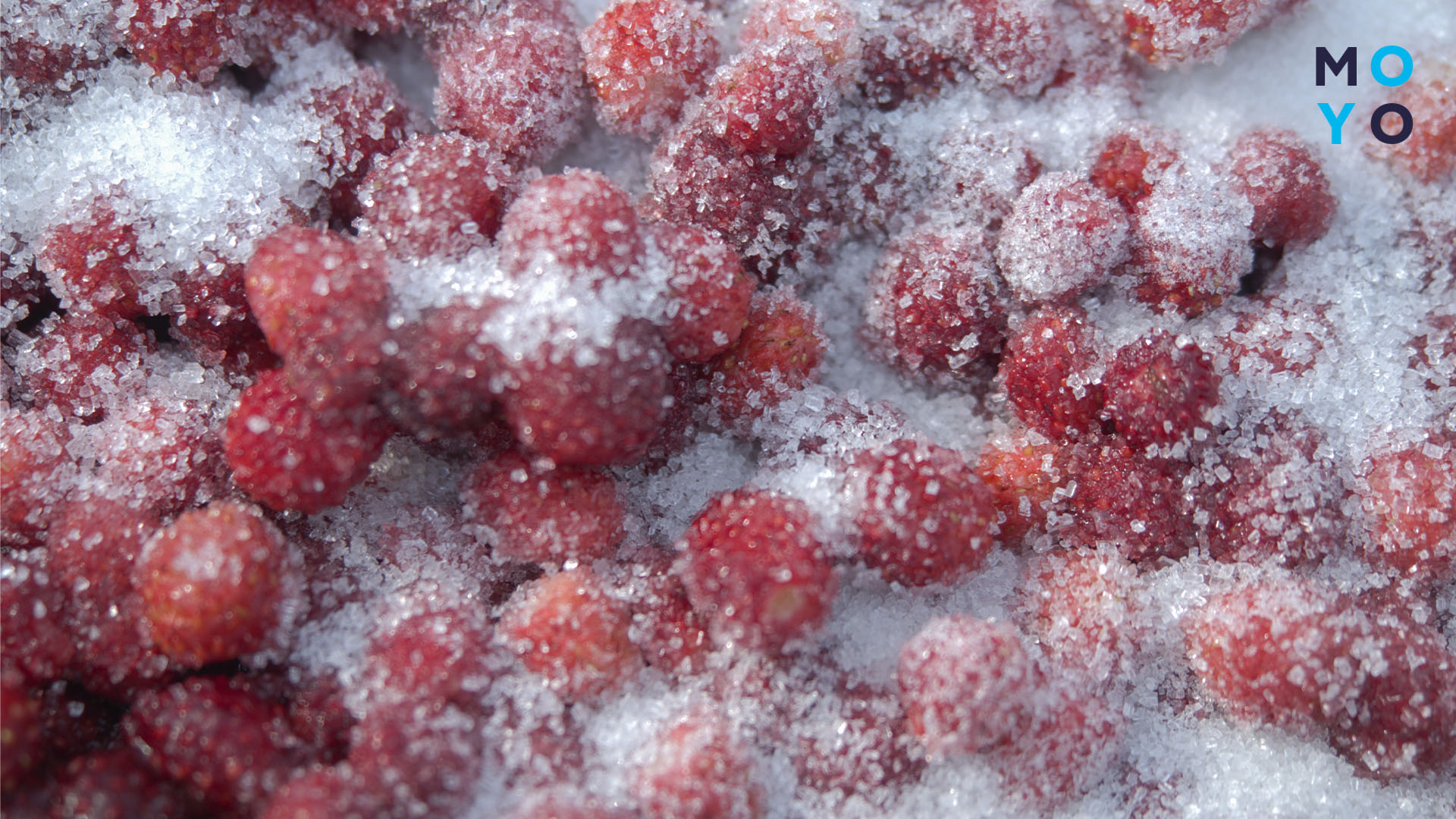 Малина, перетёртая с лимоном и сахаром (на зиму)