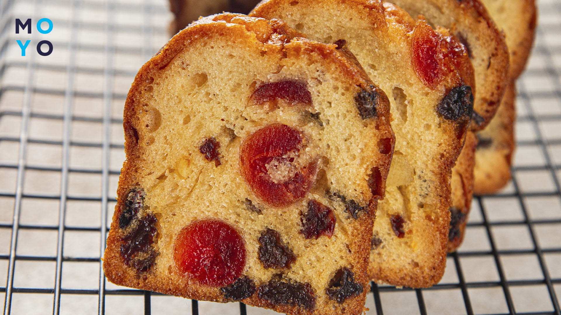 куски паски в разрезе