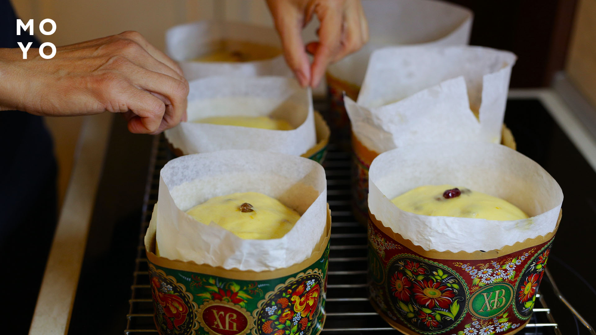 паски в пергаментних формах