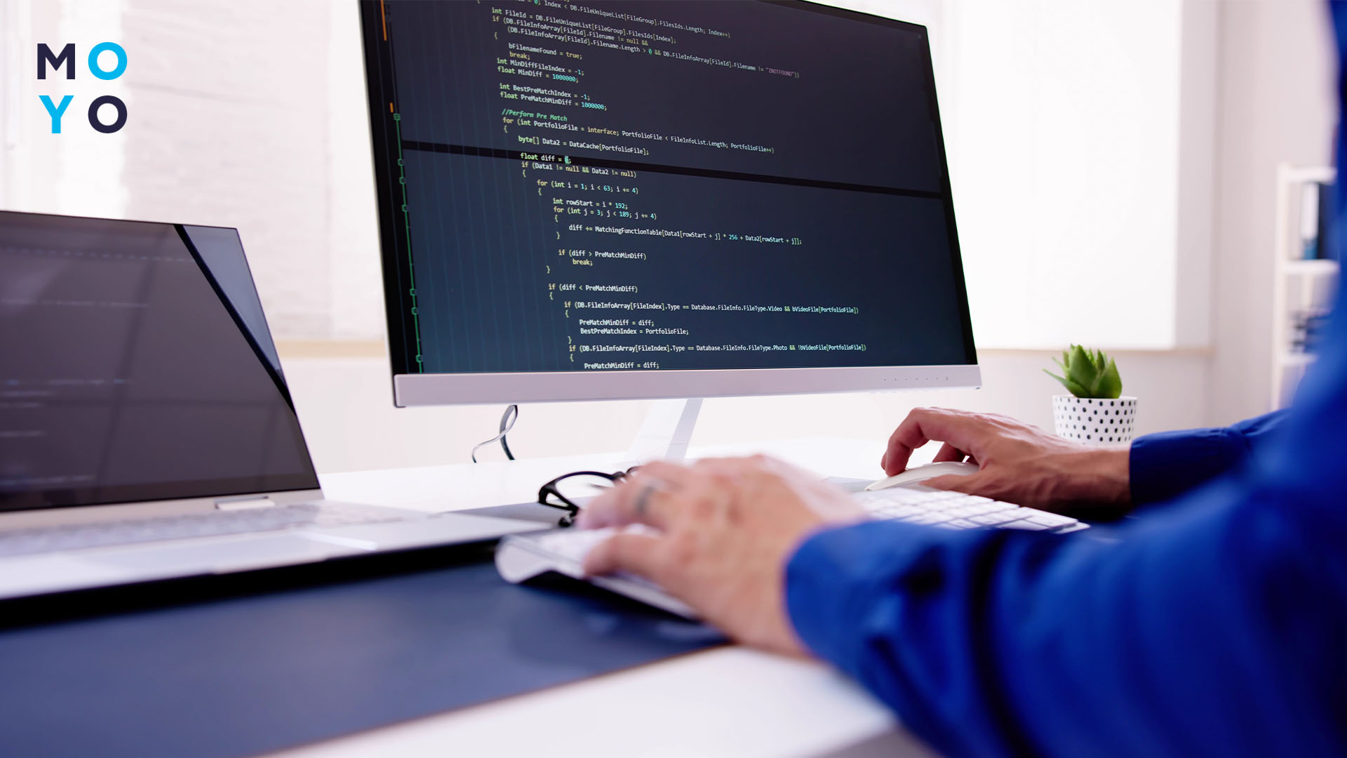 стаціонарний ПК чи ноутбук