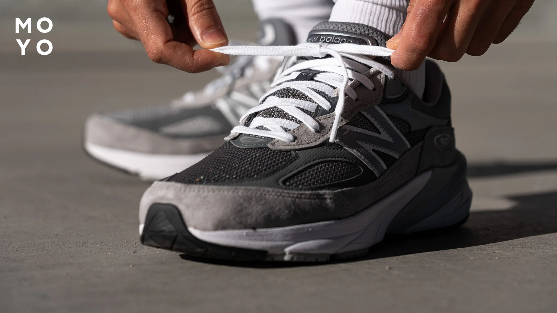 New Balance 990 v6 в сером цвете